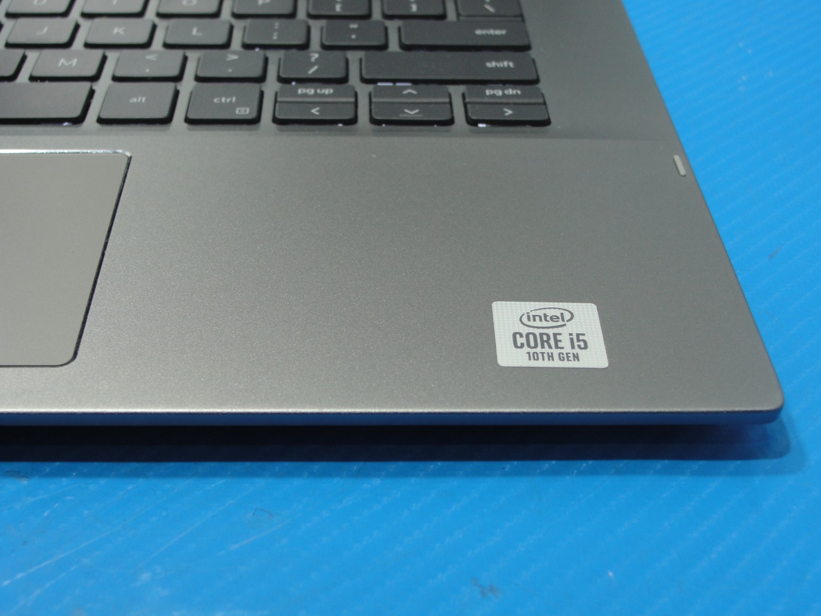 Dell Inspiron 5400 2n1 14”FHD Touch Intel Core i5-1035G1 1GHz 24GB SSD 512GB