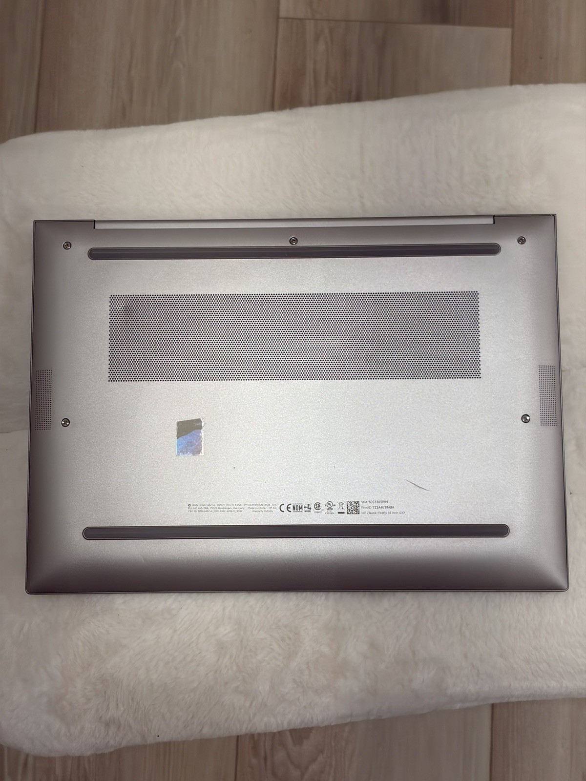 HP ZBook Firefly 14 G10 13th Gen i7 RTX A500 16GB RAM 512GB SSD Charger Win11