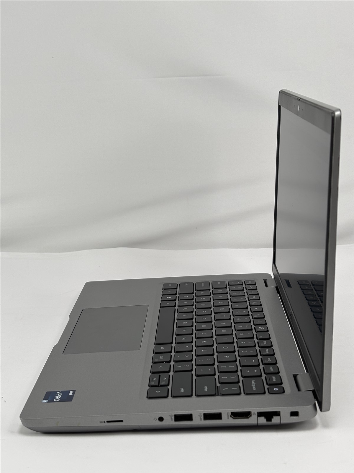 Dell Latitude 5431 14″ i7-1270P 16GB 256GB SSD FHD Backlit KB