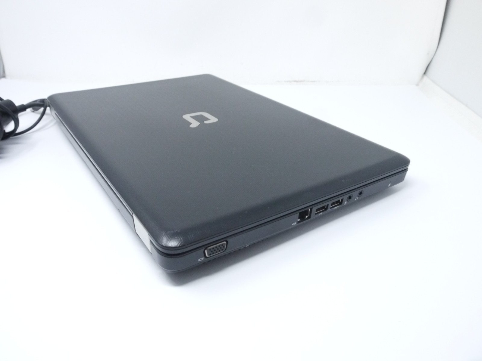 Compaq CQ62 15.6″ Laptop – AMD V120 / 3GB Ram / 160GB HDD / Win10 / New Battery