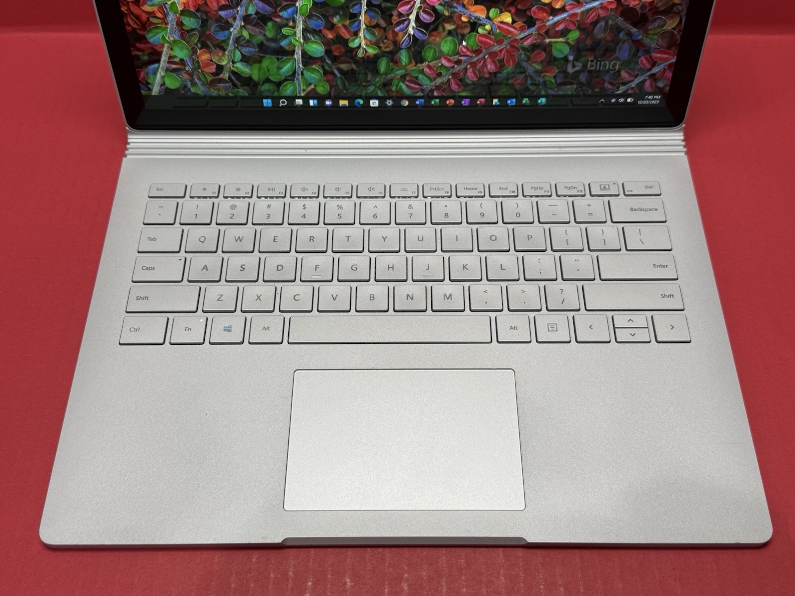 Surface Book 2 1832 i5 8350U 1.7GHz 8GB RAM 256GB SSD