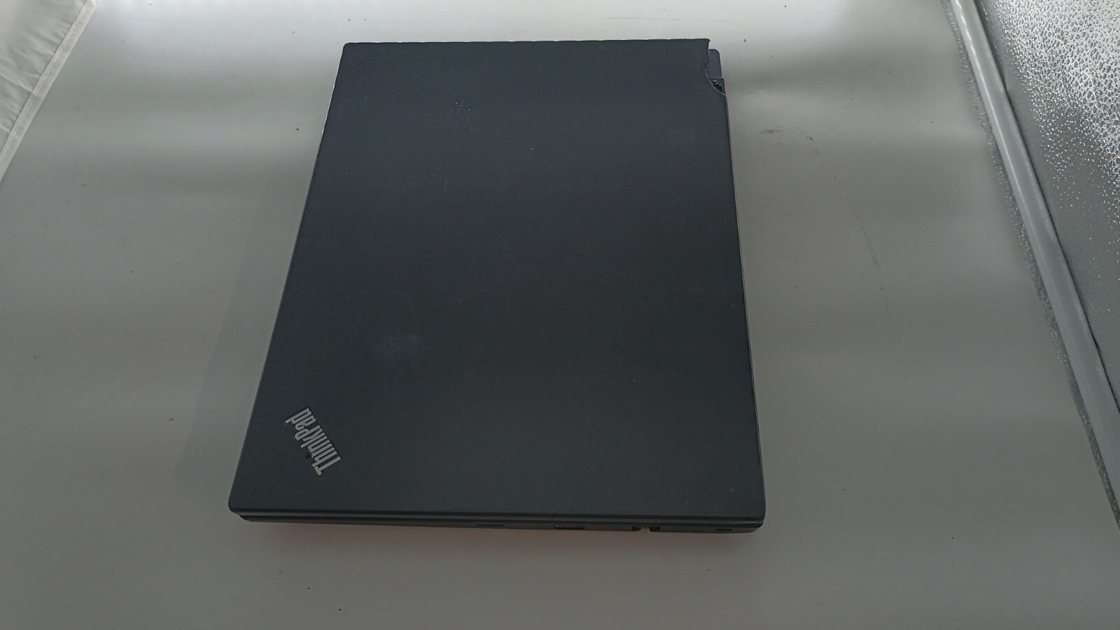 ThinkPad E490. Bios Lock!! No USB C charger!! i3-8145U.8GB.128GB M.2.14″.W11