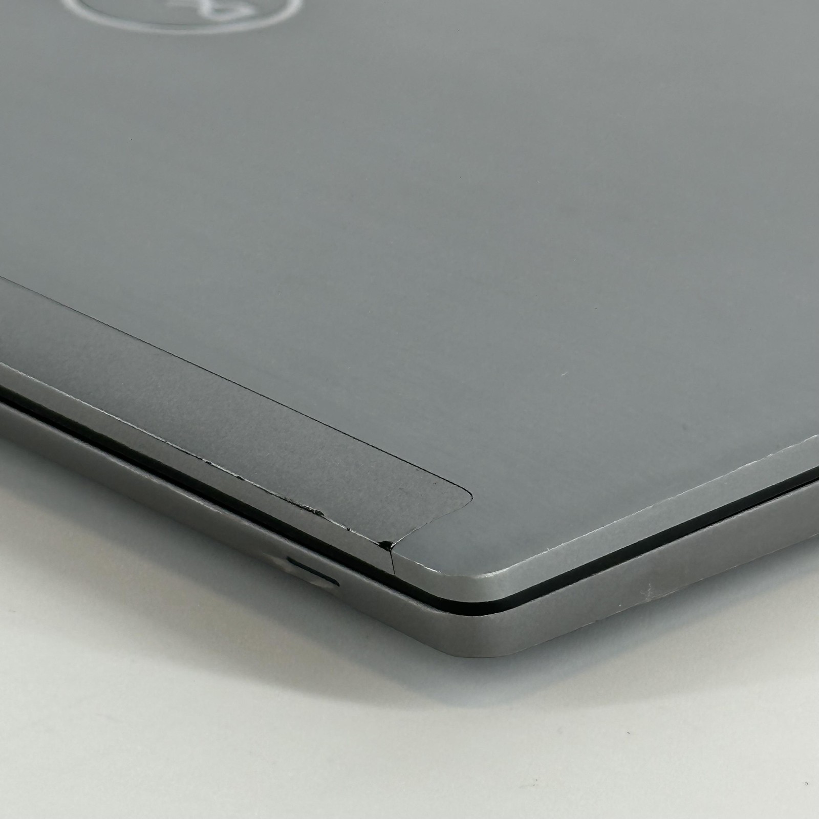Dell Latitude 7420 14 2021 Gray FHD TOUCH i7-1185G7 3.00GHz 16GB 256GB SSD Good