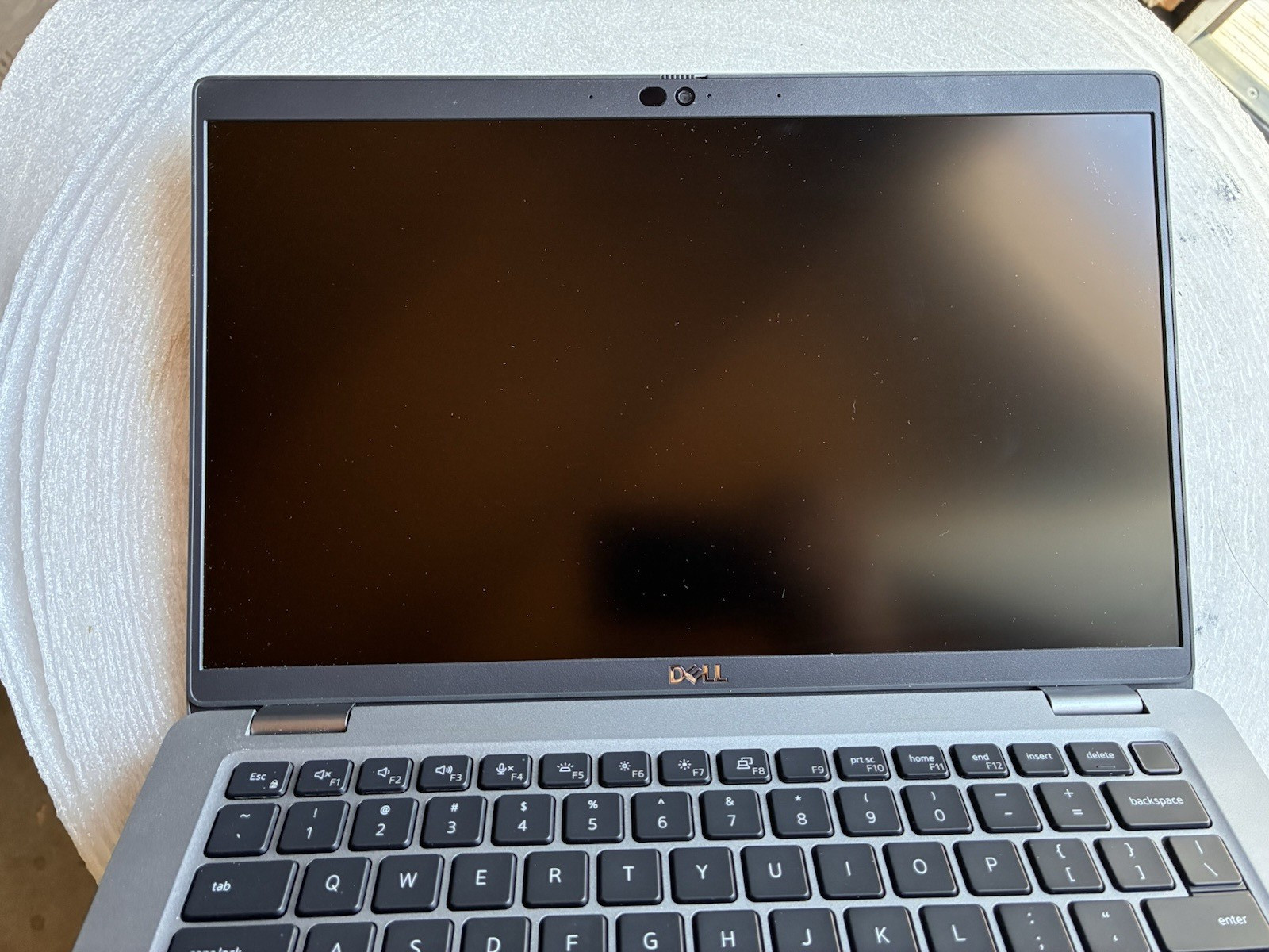 Dell Latitude 5420 i5-1145G7 2.60 GHz 16GB RAM 256GB SSD Windows 11 SEE PHOTOS