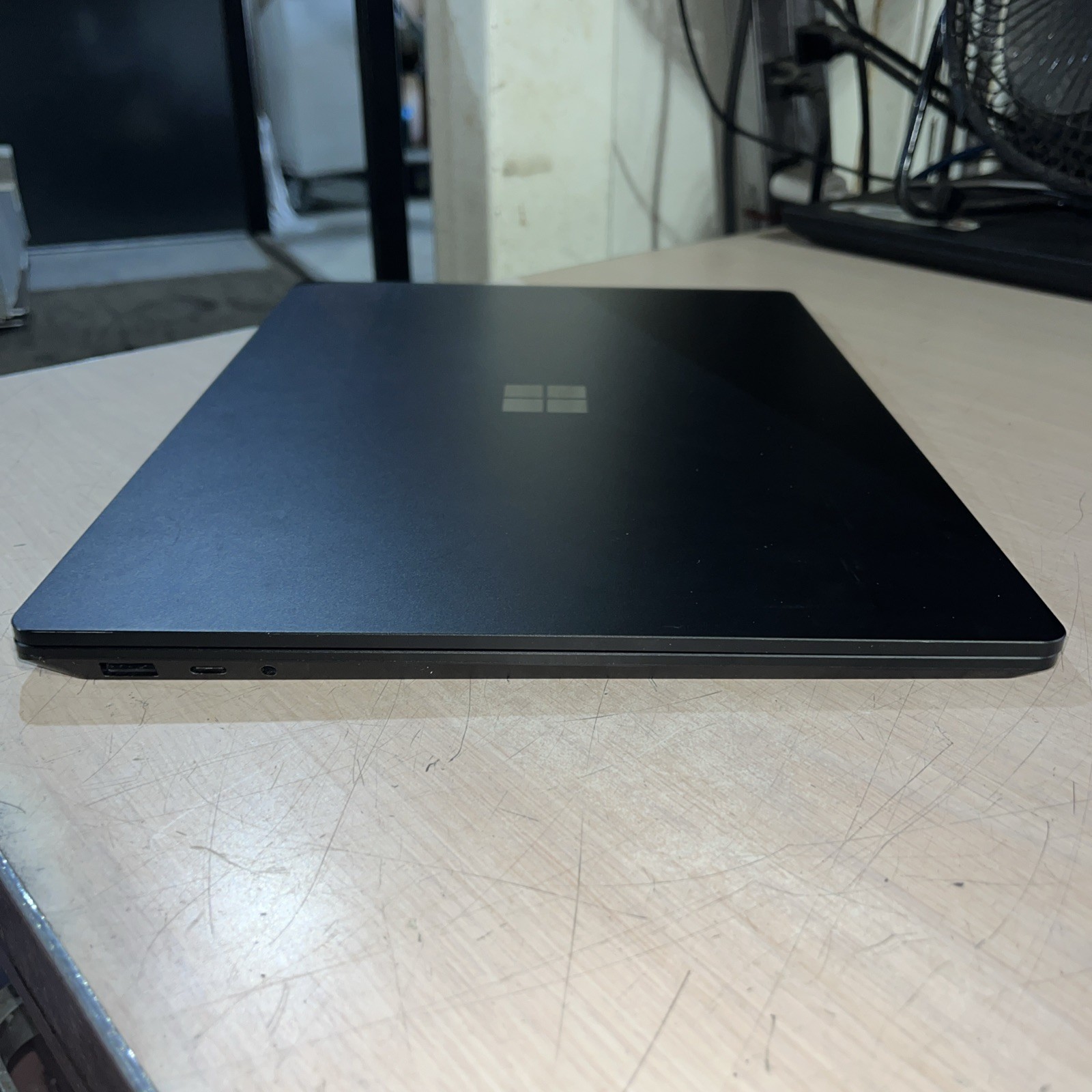 MICROSOFT SURFACE LAPTOP 4 1979 16GB RAM 256SSD
