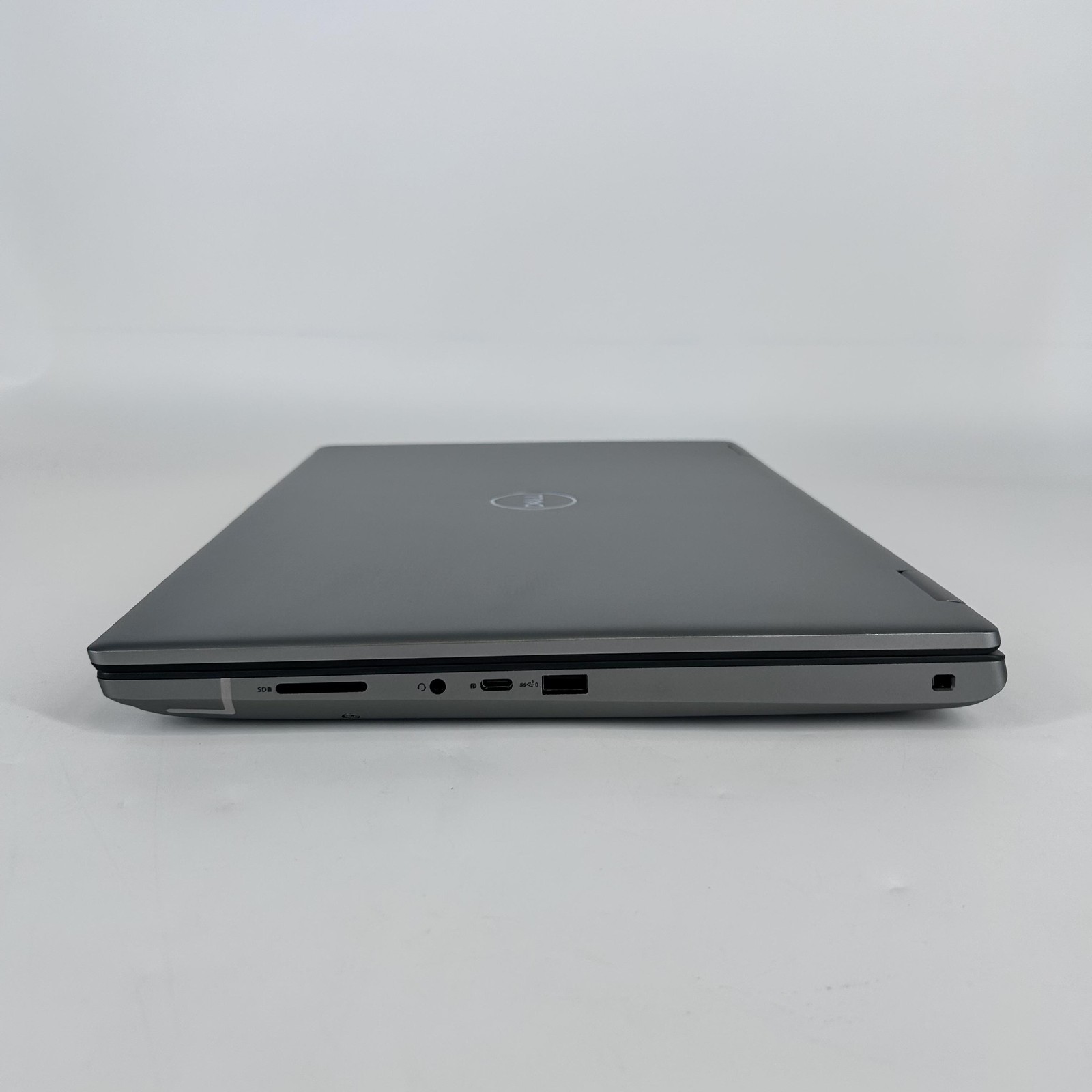 Dell Precision 7770 17.3 FHD 2.3 GHz i9-12950HX 32GB 512GB SSD NVIDIA RTX A5500