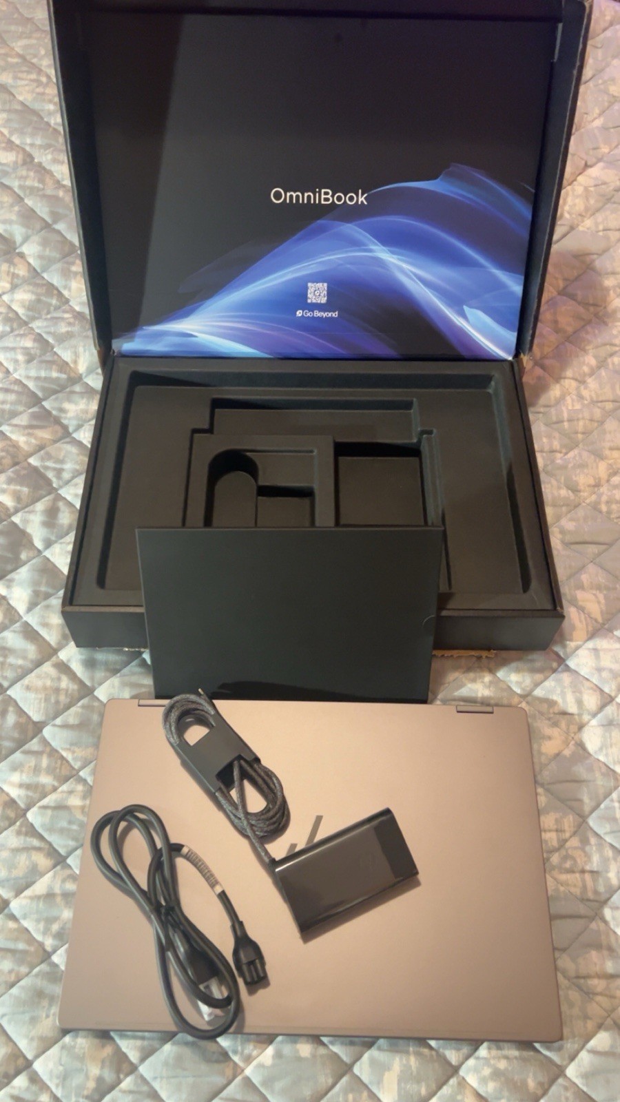 HP Omnibook 7 Flip 16 ,AI Laptop, BRAND NEW SEALED