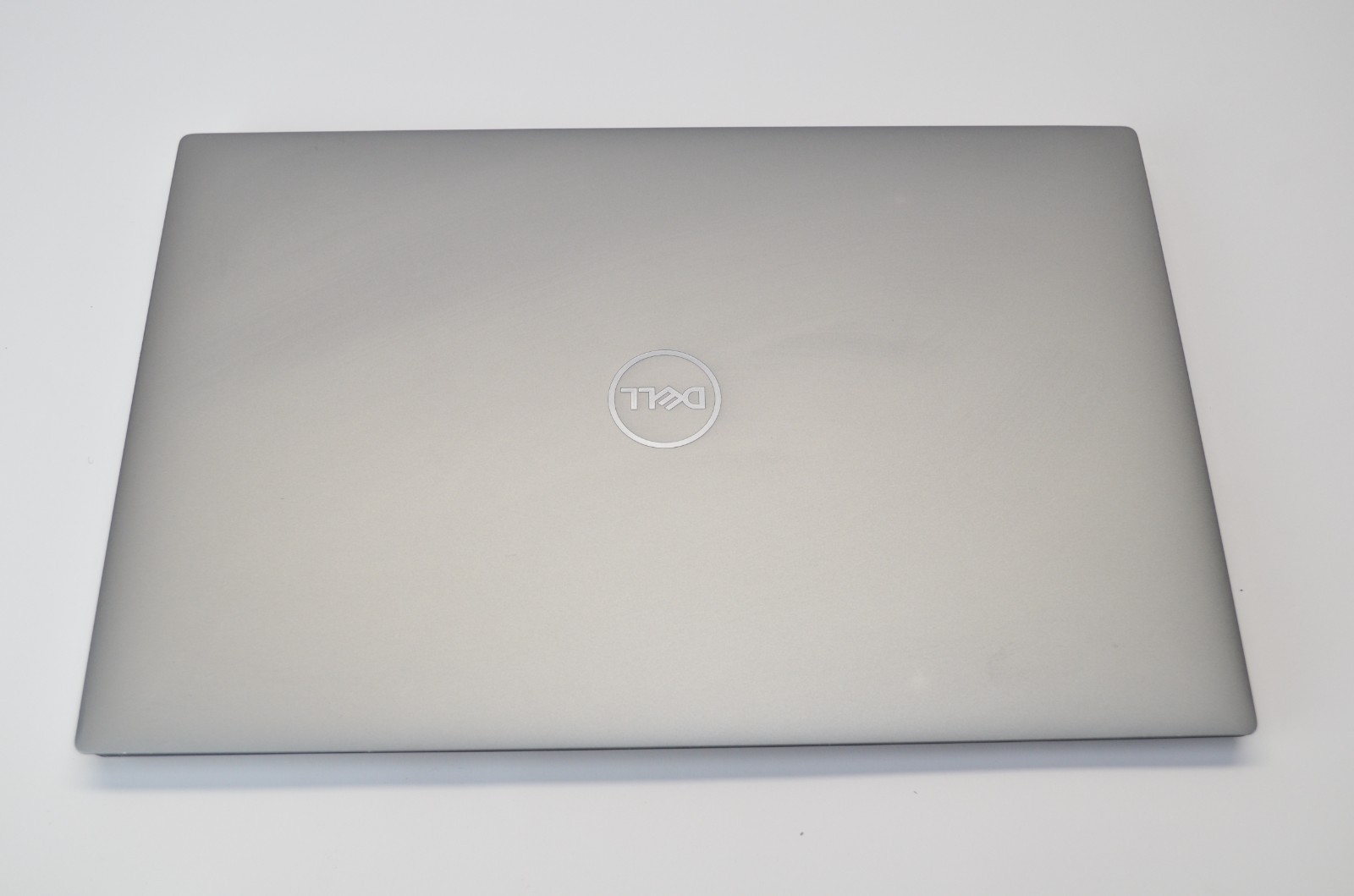 Dell Precision 5570 15.6 FHD+ i5-12600H 16GB DDR5 256GB NVME RTX A1000 Win11Pro