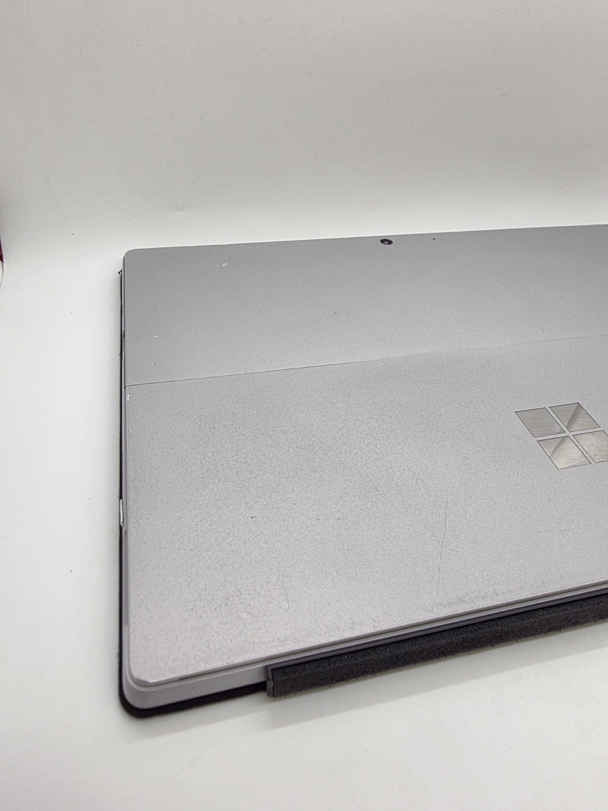 Microsoft Surface Pro 7 12-inch Core i3-100G1 4GB RAM 128GB Silver Used W/ Keys