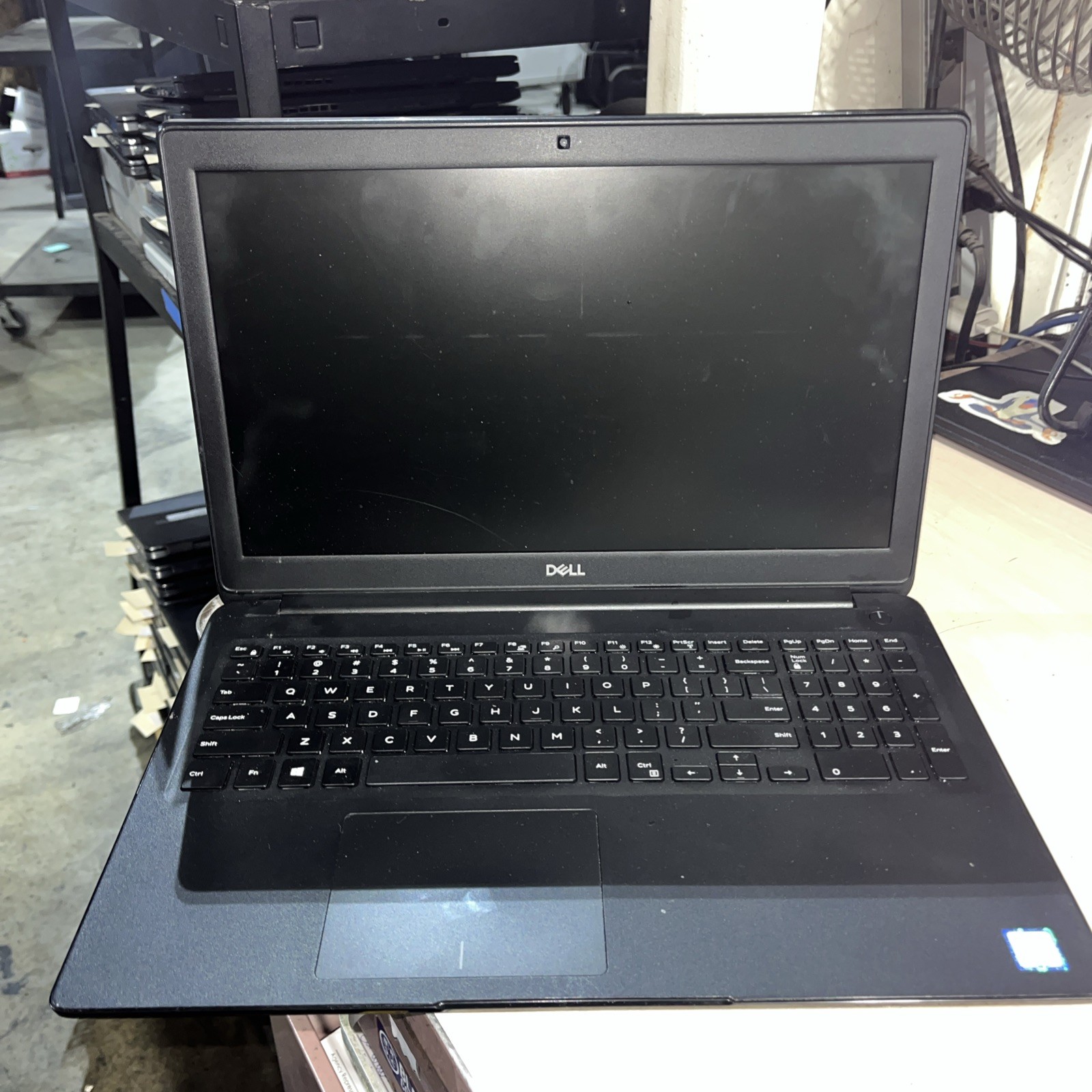 DELL LATITUDE 3500 INTEL CORE I5-8265U 8GB RAM NO HD