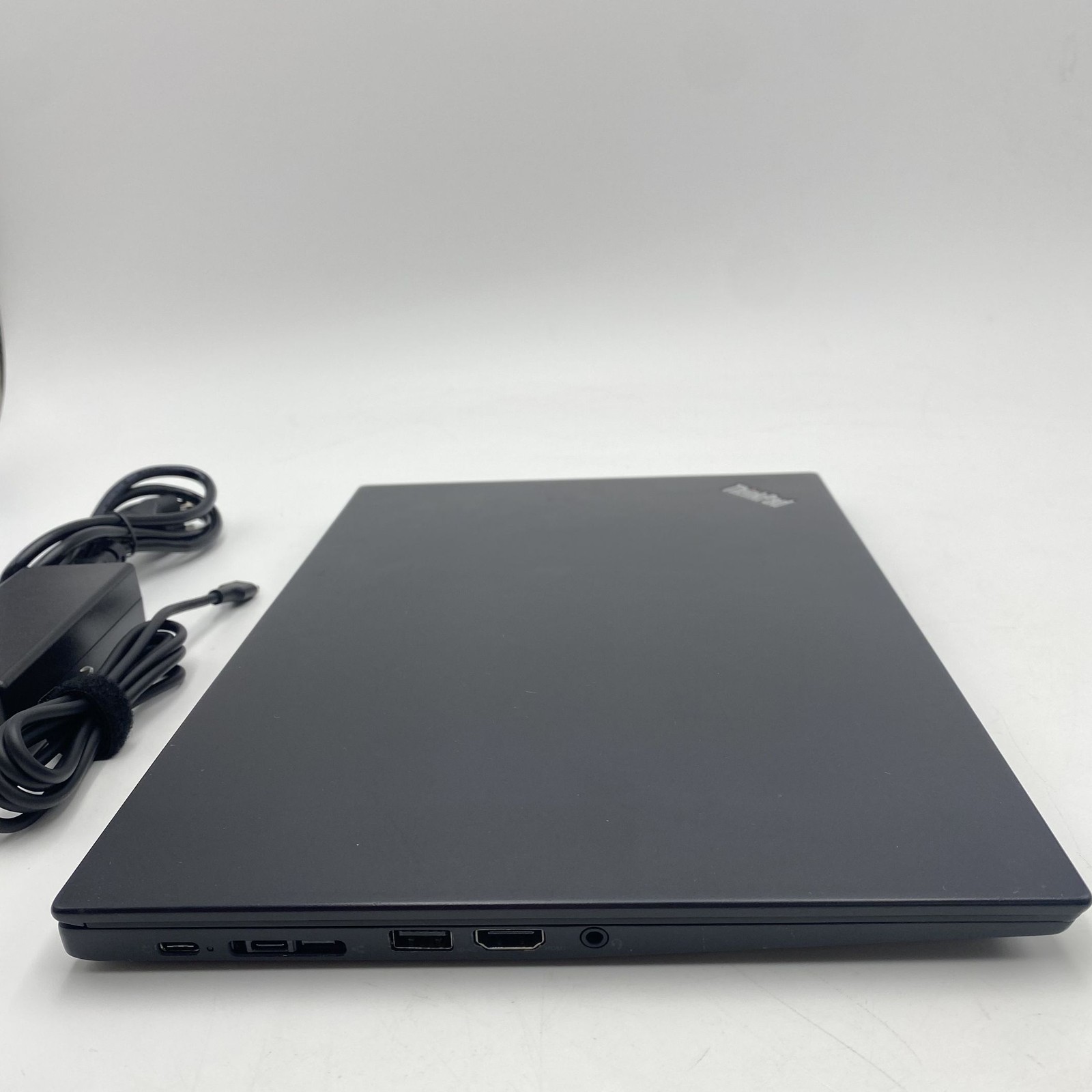 Lenovo Thinkpad T495S AMD Ryzen 7 3700U 16GB RAM 512GB SSD Batt: 99%