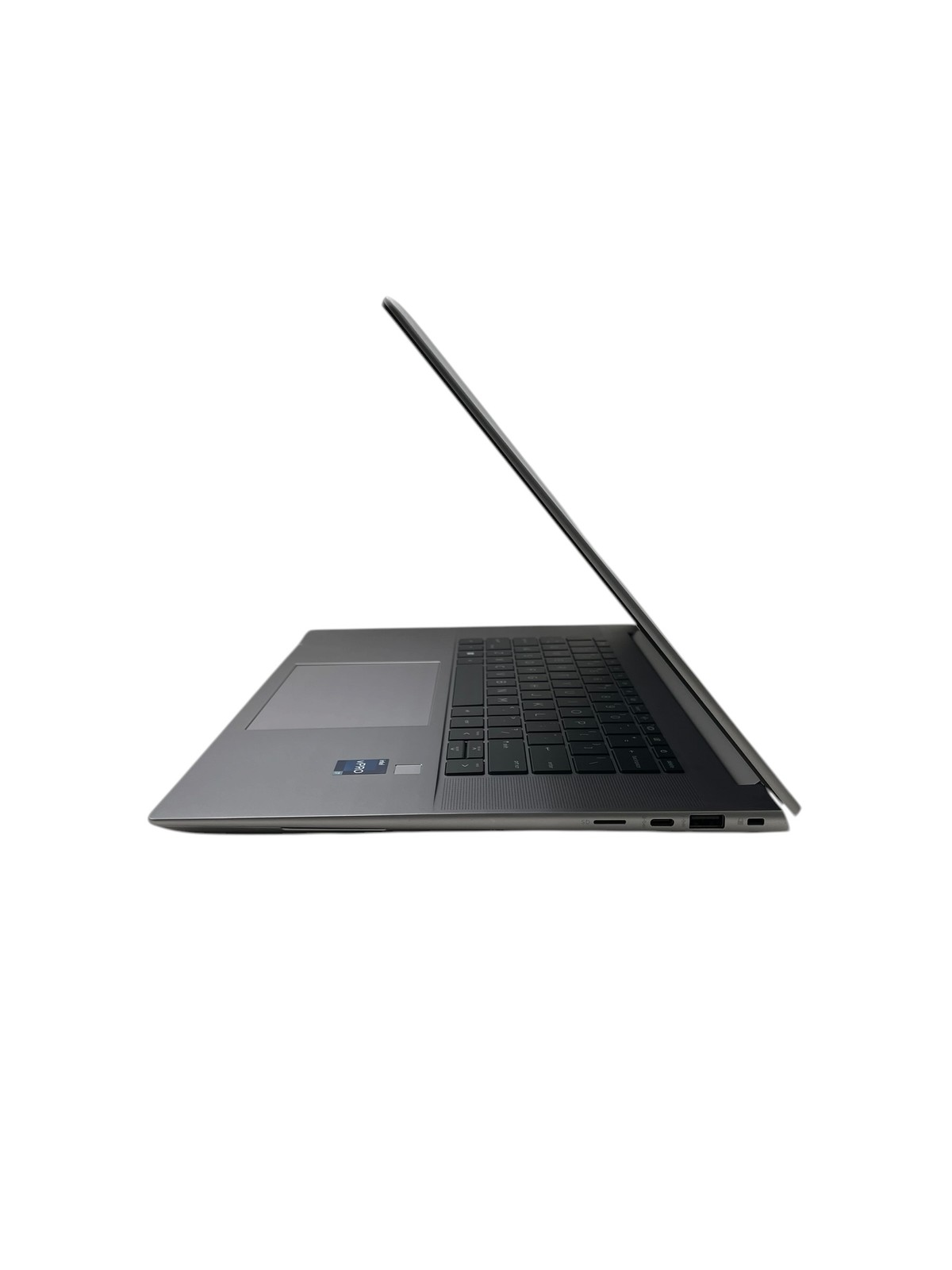 HP ZBook Studio G10 16″- i7-13800H – 32GB RAM – 512GB SSD – Grade D
