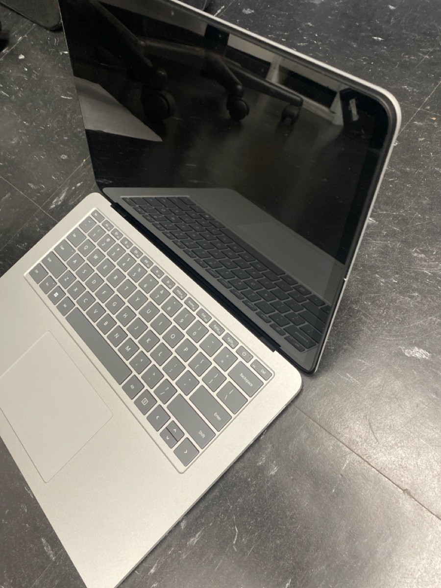 Microsoft Surface Laptop Studio 1964 i7-11370H 3.3GHz 32GB 1TB W11Pr (EZ5000130)
