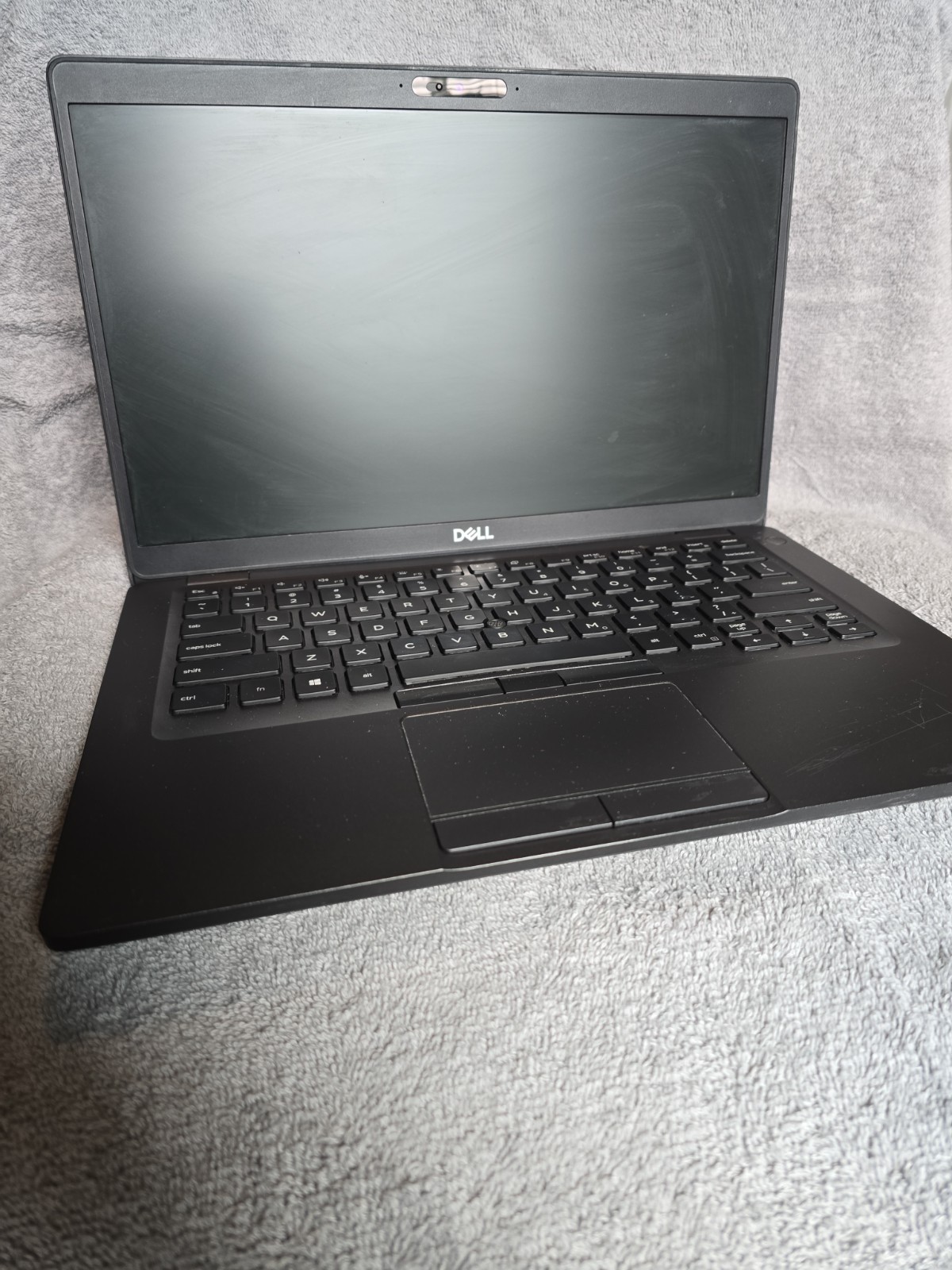 dell latitude 5400 i5-8365u, 8gb ram No hdd, Included genuine Dell charger.