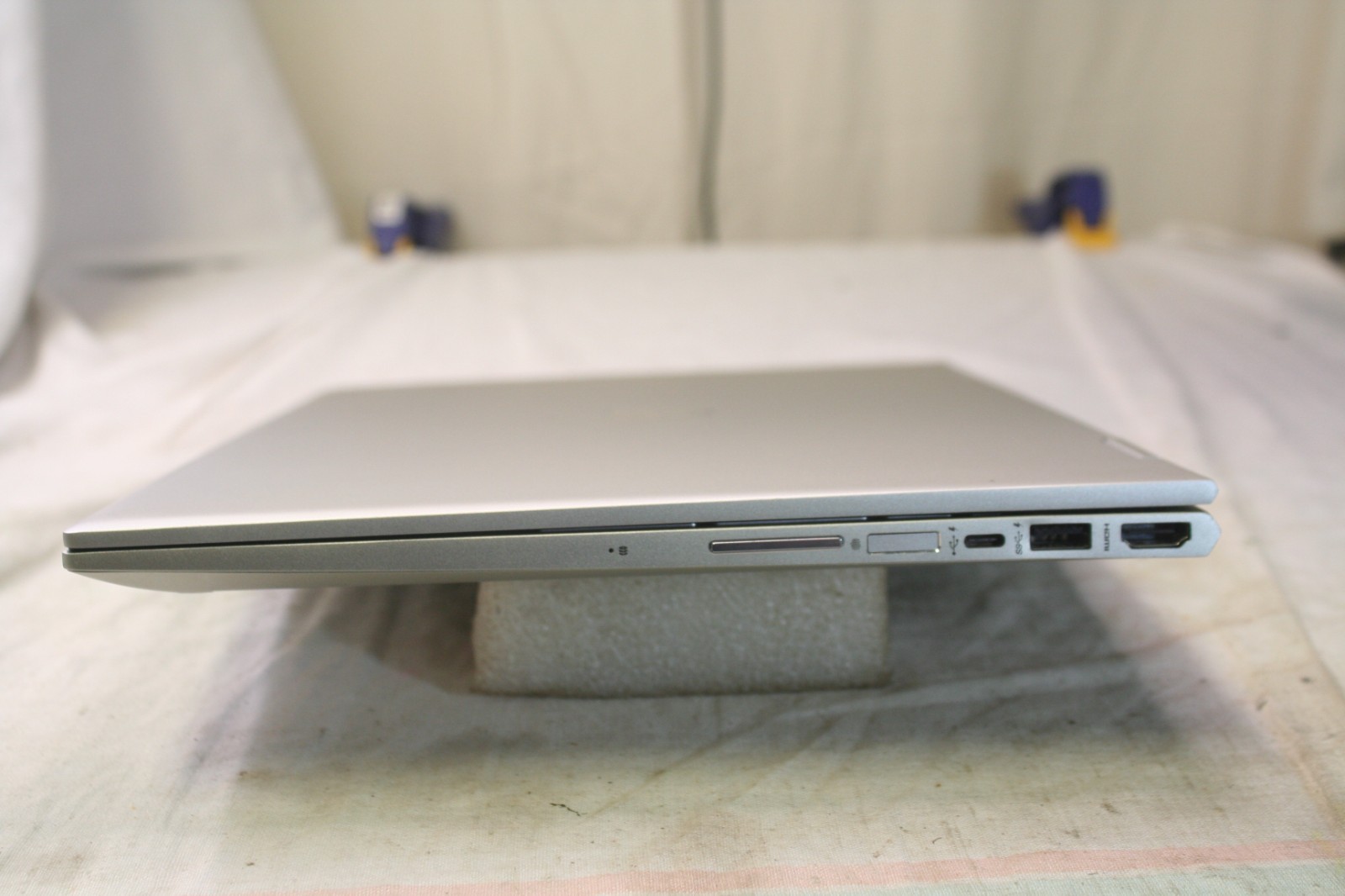 HP ENVY x360 Convertible 15m-cn0xx 15″ Core i5-8250U 1.6GHz 16GBRAM 256SSD Touch