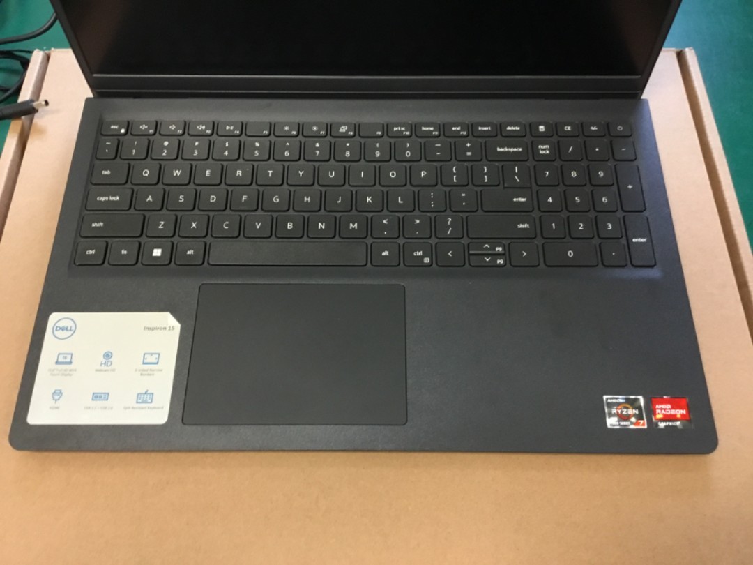 Dell Inspiron 15 3535 Touch FHD 15.6″ AMD Ryzen 7 7730U 32 GB 1 TB Win 11 Pro