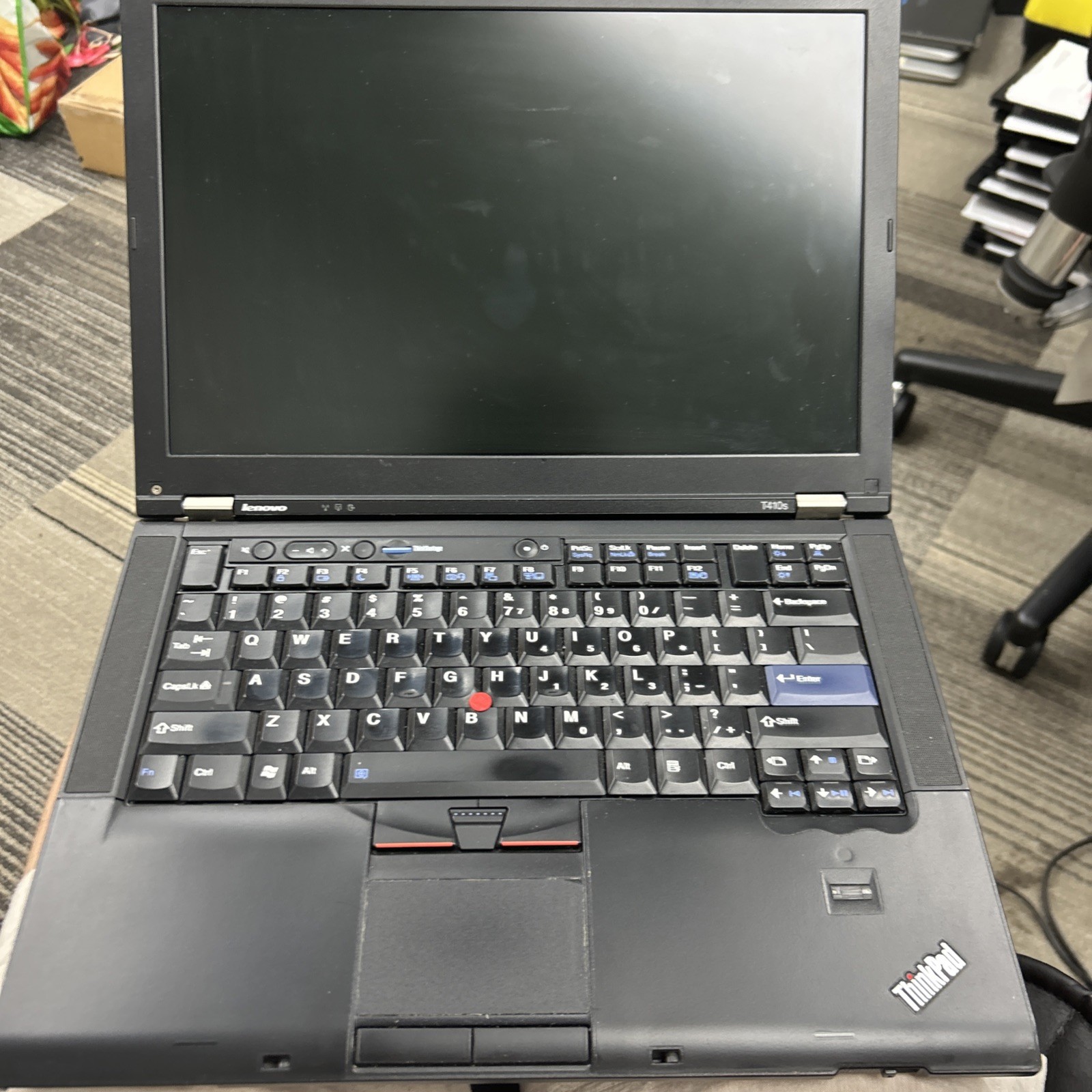 Lenovo Thinkpad T410s missing back panel & internal storage drive(Boots to BIOS)