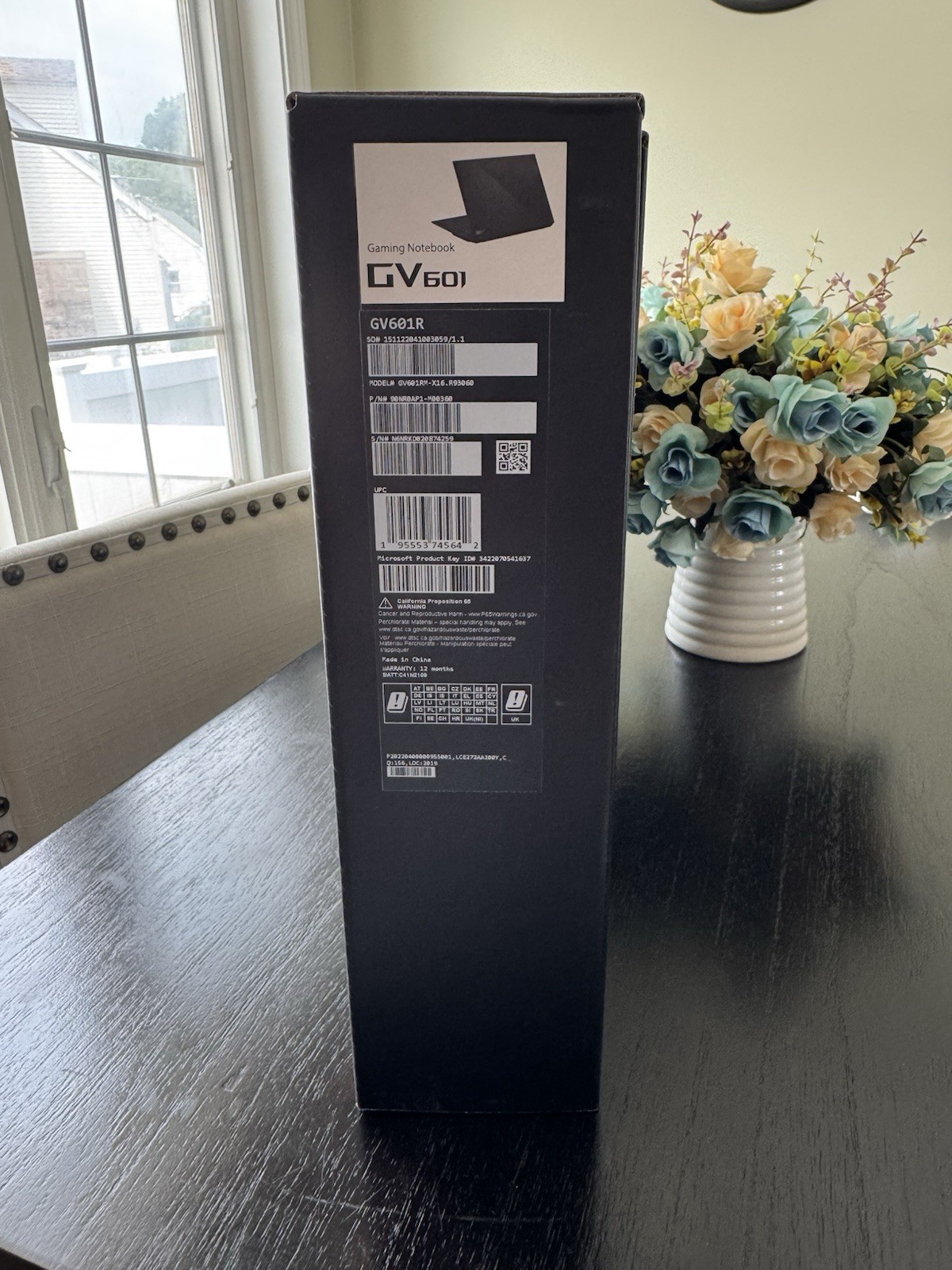 ASUS ROG Flow X16 GV601RM 16in Ryzen 9 6900HS 32GB 1TB RTX 3060 W11 Touch