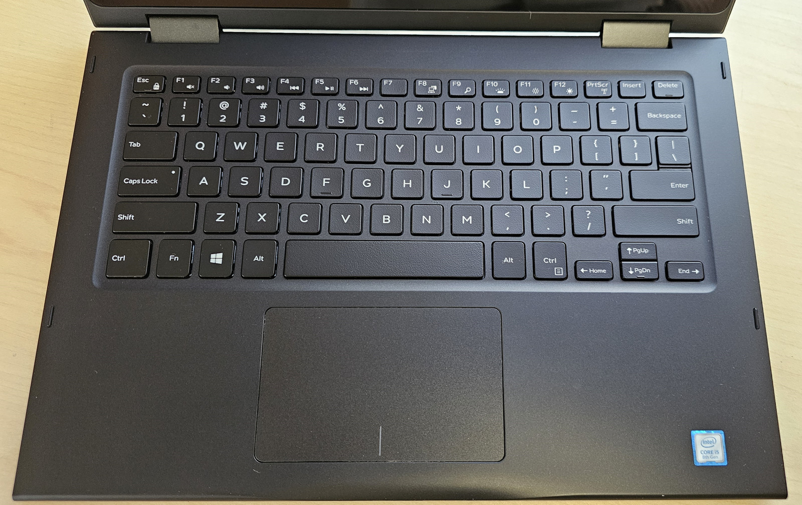 DELL Latitude 3390 2-in-1 i5-8250U 16GB RAM 256GB SSD 13.3″FHD TOUCH WiFi + BT