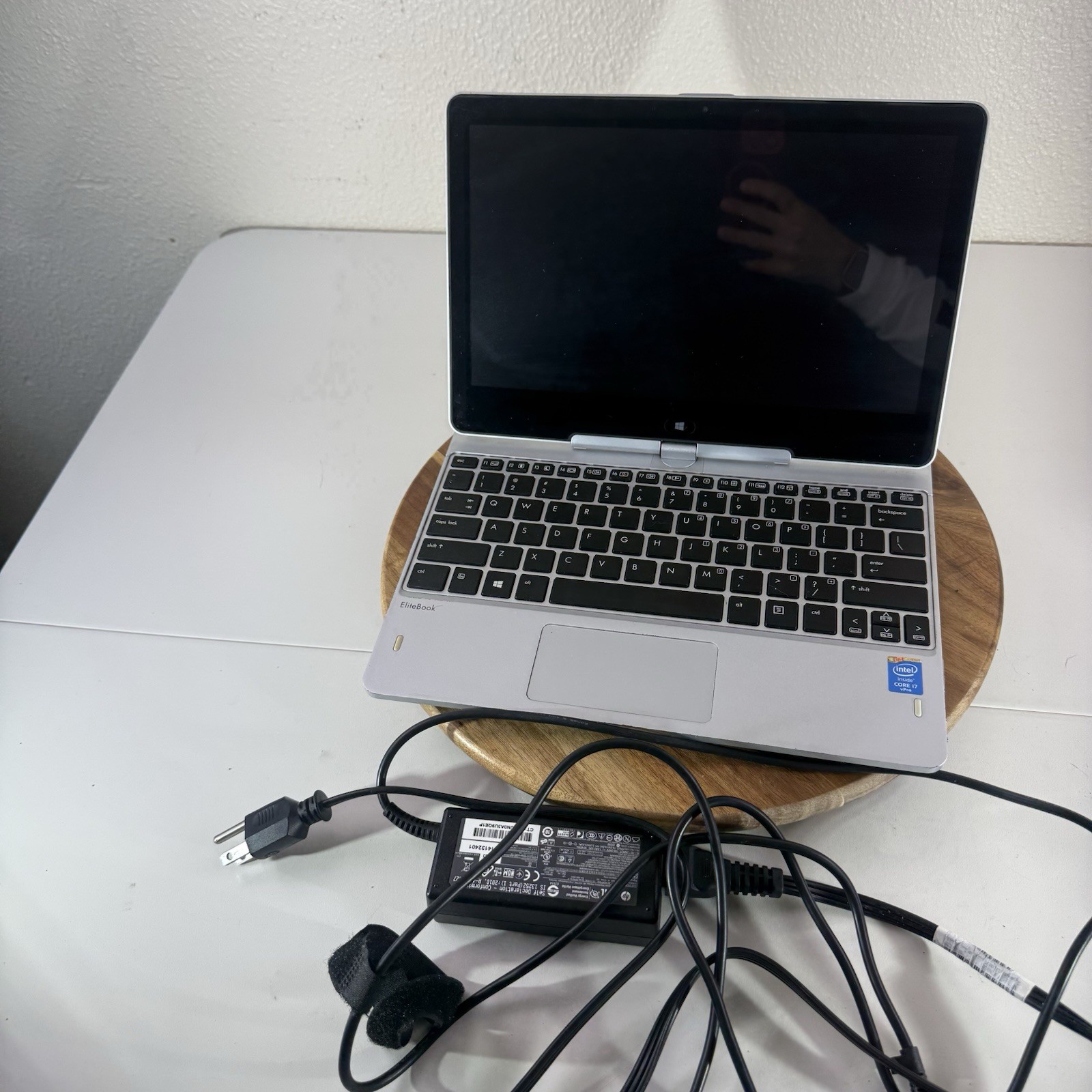HP EliteBook Revolve 810 G3 Tablet/ i7-4600U / 8 GB RAM/256 GB SSD/Win 10 Pro