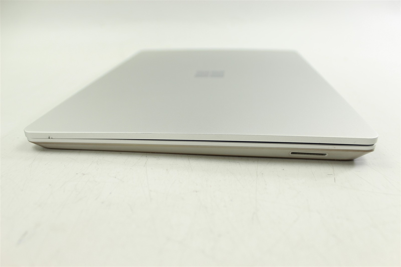 Microsoft Surface Laptop Go 2 2013 12.4″ i5-1135G7 256GB SSD 16GB RAM W11H