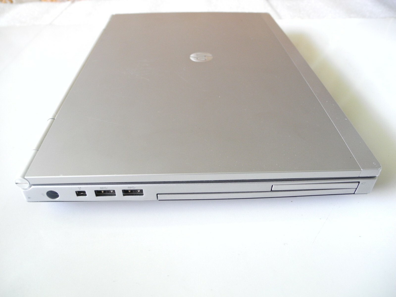 Hp Elite 8470p Notebook PC i5 3320 4gb DDR3 128gb SSD DP FW DVD Windows 10 Pro