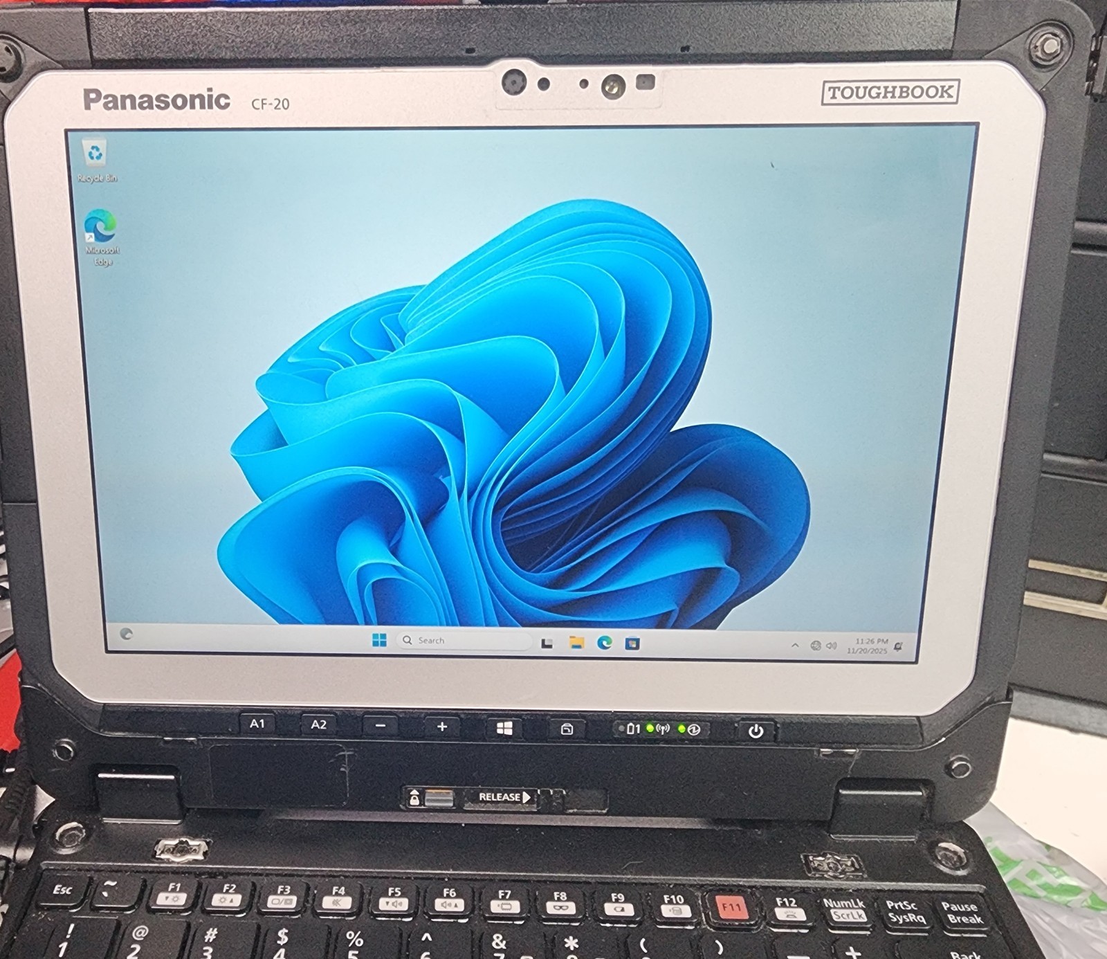 Panasonic Toughbook CF-20 1.20GHz Win 11 Core i5-7Y57 16GB RAM 256GB SSD Barcode