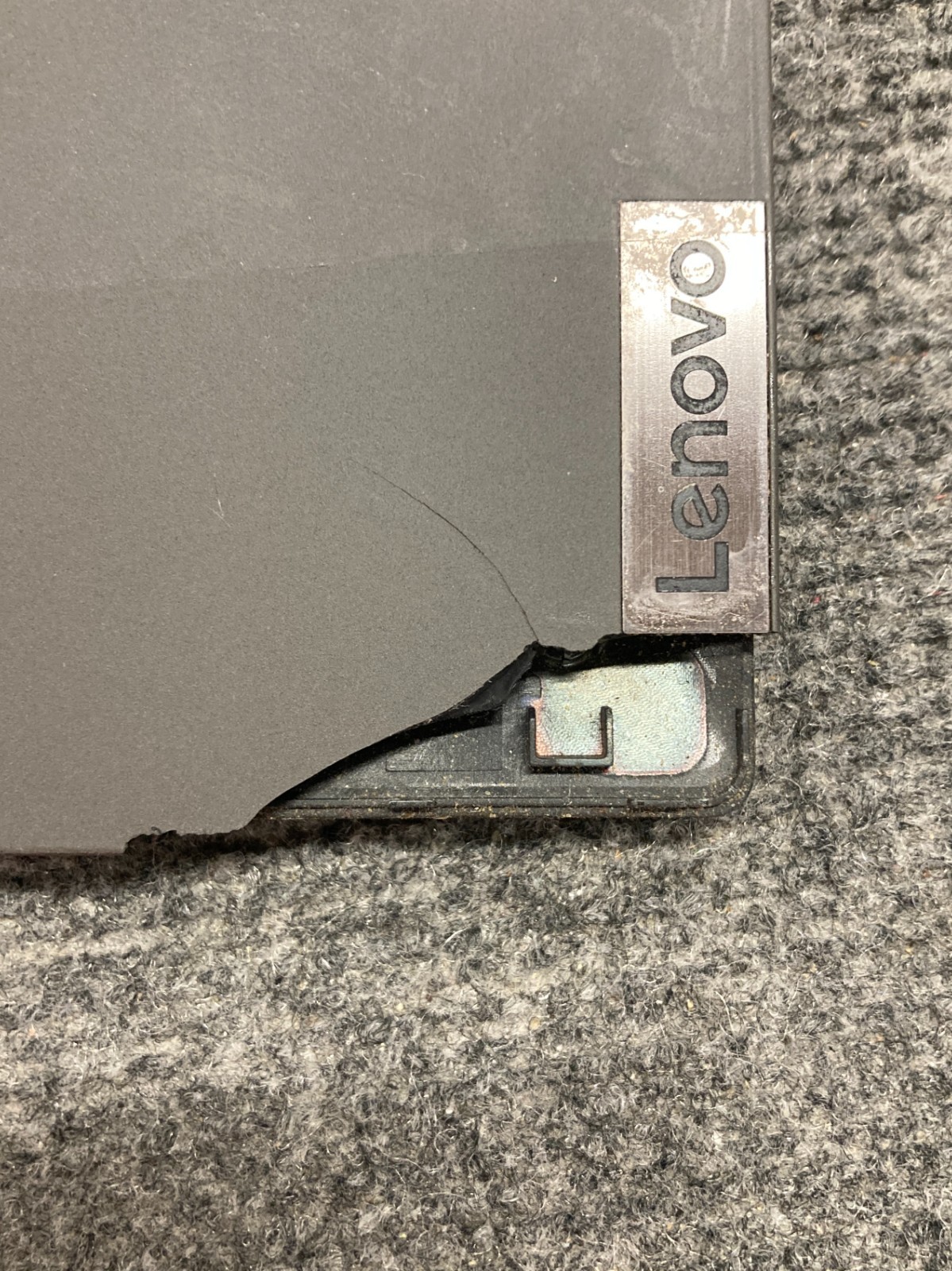Lenovo IdeaPad Flex 5 15IIL05 15.6″ Laptop i3-1005G1 8GB RAM 128GB NVMe, As Is