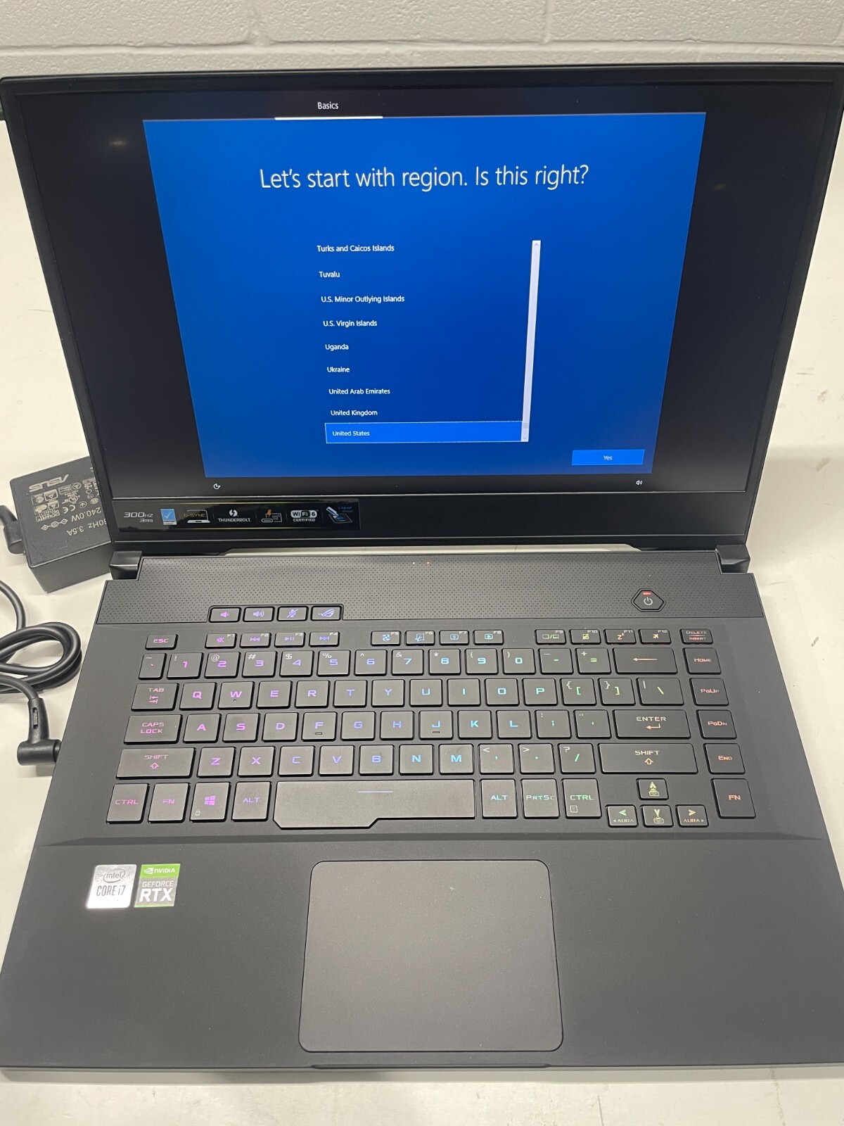ASUS ROG Zephyrus S15 Gaming Laptop i7/RTX 2080/32GB/1TB (GX502LXS-XS79)