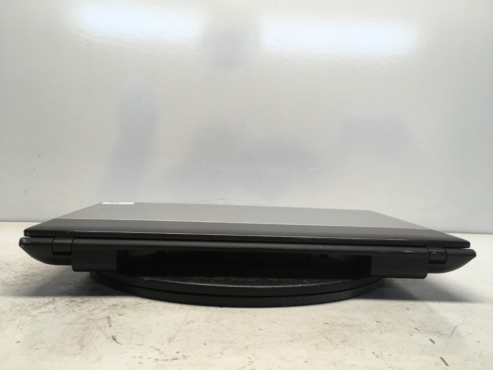 Samsung 300E Intel Pentium B950 2.1GHz 4 GB NO HDD