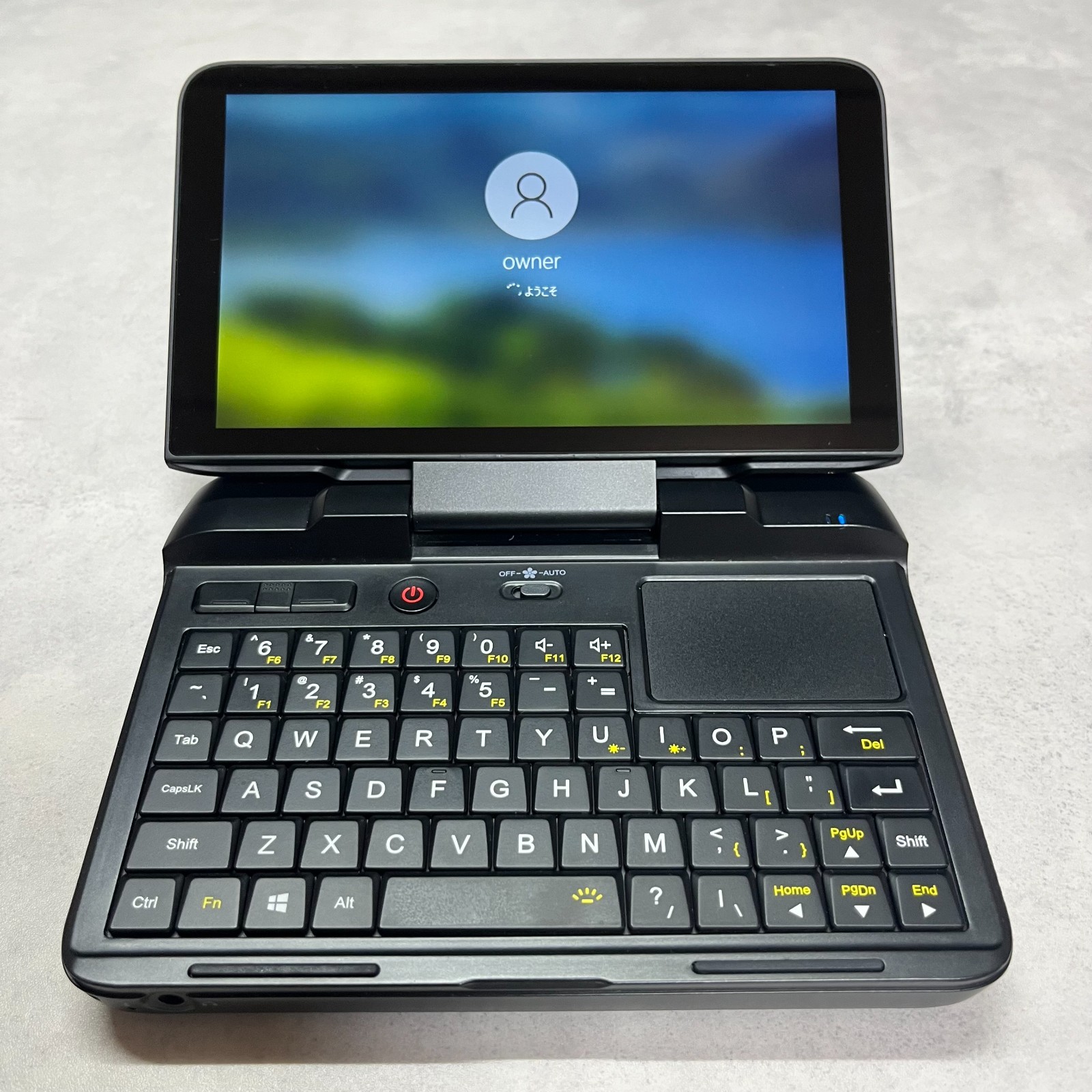 GPD Micro PC Laptop Windows 10 Pro Portable Computer INTEL Celeron N4100 Good!!