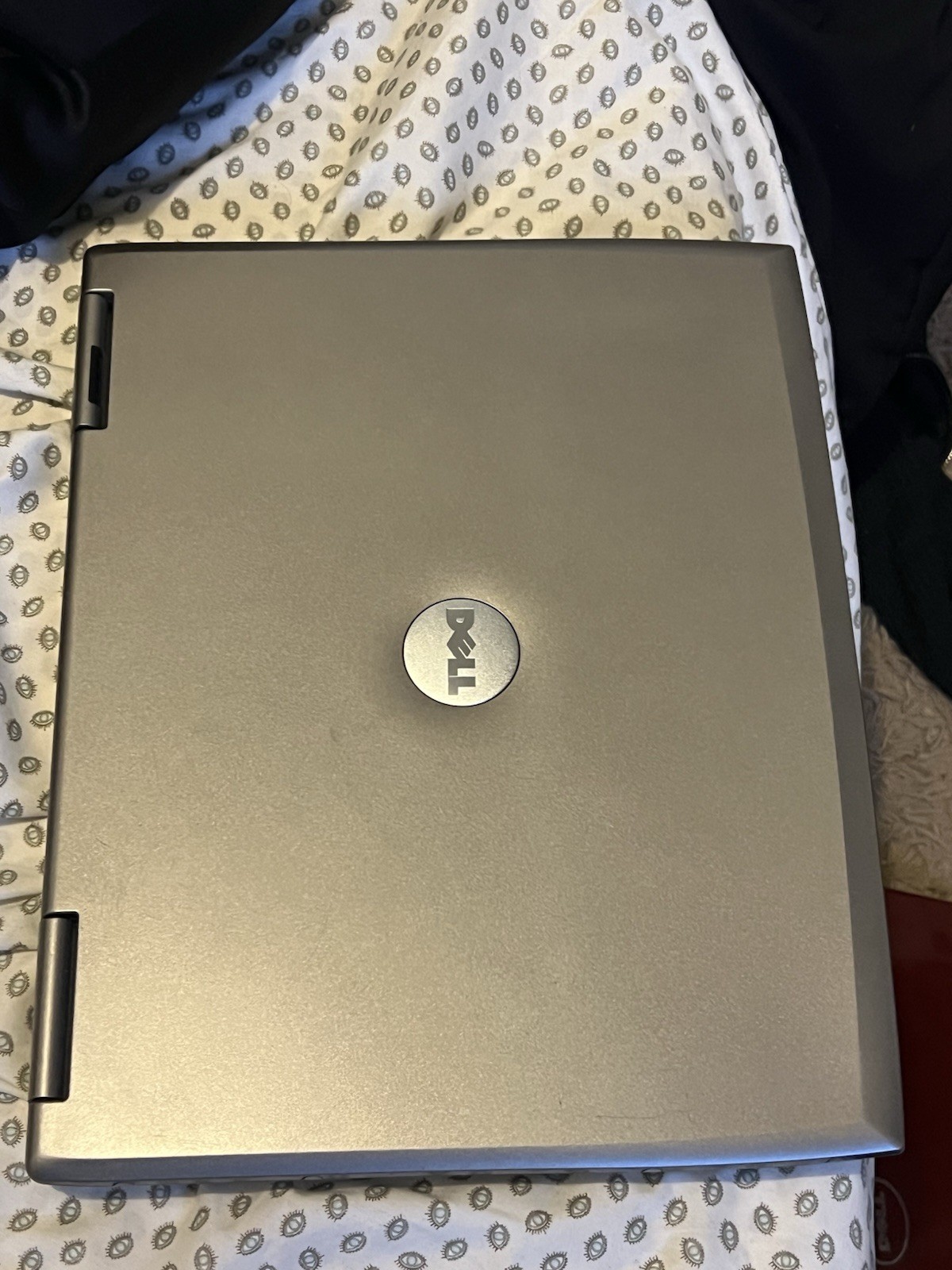 Dell Latitude D505 Laptop Intel Pentium M 1.6GHz 1289MB RAM No HDD/OS