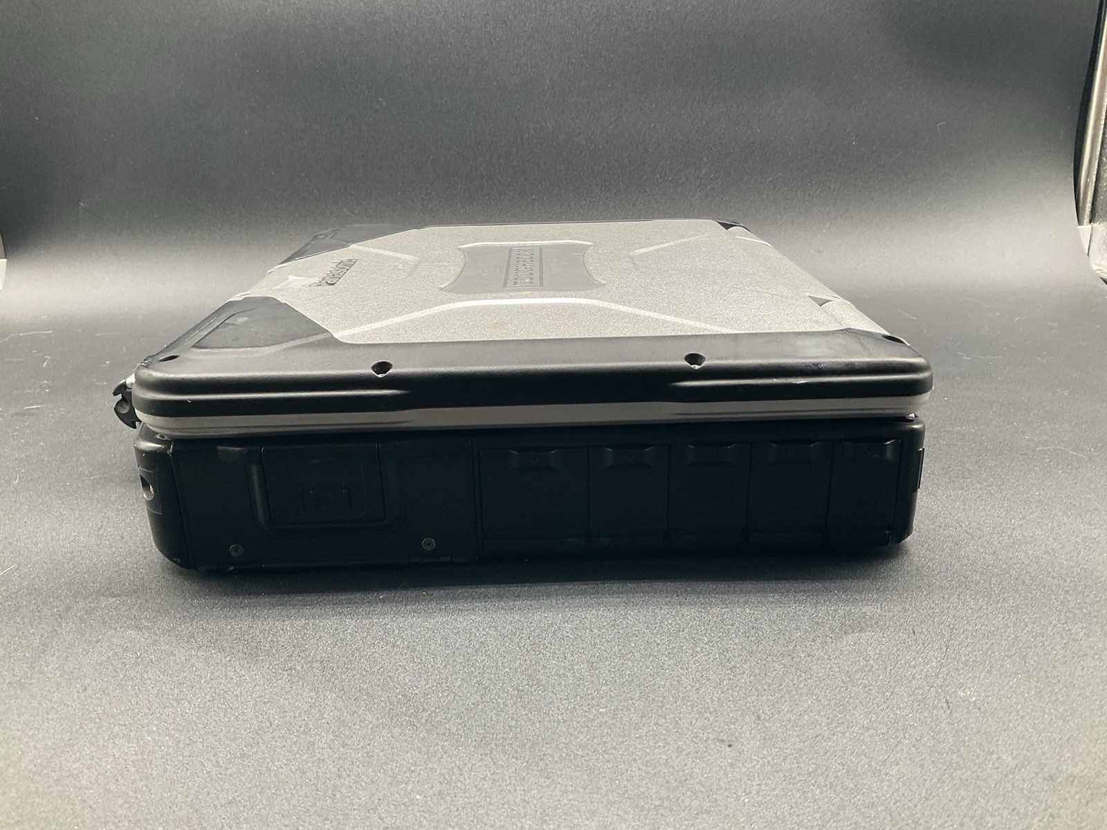 Panasonic Toughbook CF-31 Touchscreen Intel Core i5-2520M *LCD NON-FUNCTIONAL*