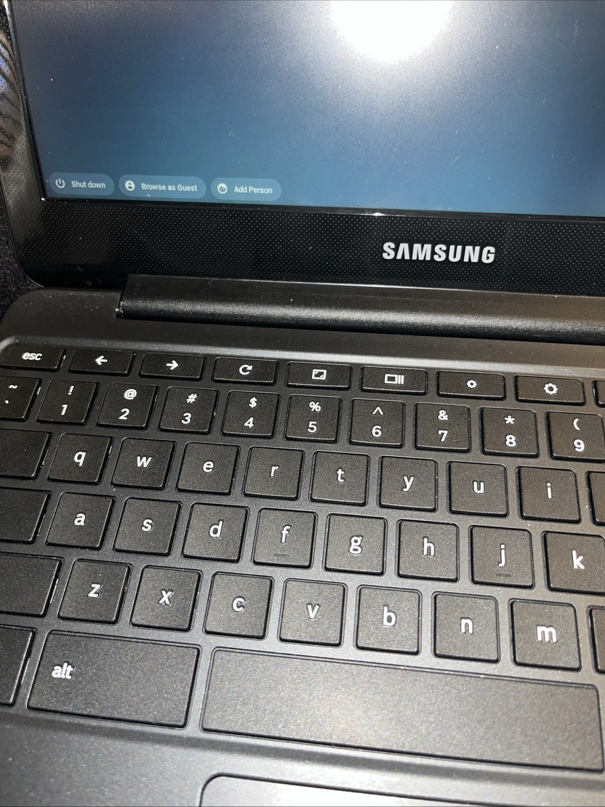 Working Samsung Chromebook 3 ‎XE500C13-K01US 11.6” (16GB Laptop)