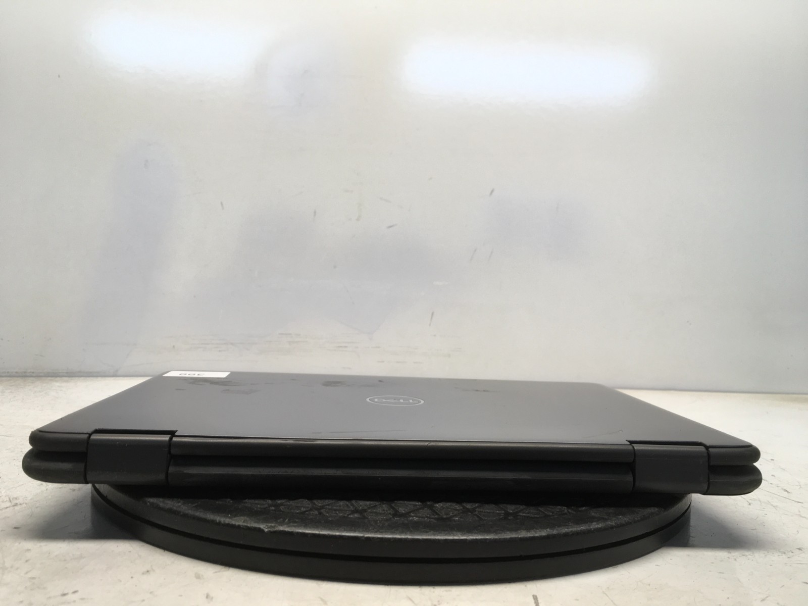 Dell Latitude 3190 2-In-1 Intel Celeron N4100 1.1GHz 4 GB NO HD BIOS locked