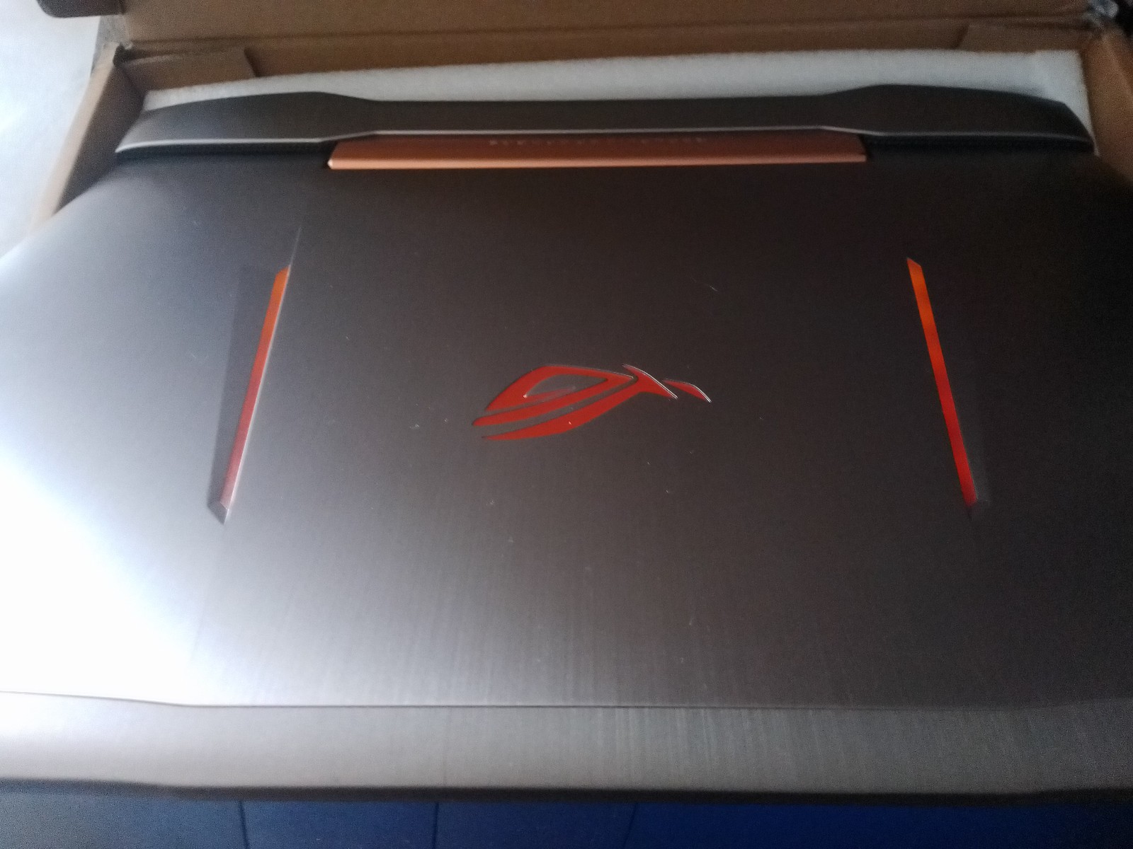CLASSIC GAMING i7 ASUS ROG G752VL 32GB, 1TB HDD+256GB SSD 17.3″ Touch/ Backlit K