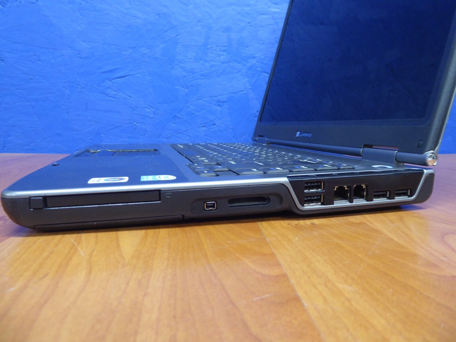 GATEWAY MT6707 MA7 15.4″ LAPTOP INTEL T2060 1.6GHz 2GB 120GB- NO O/S LOADED
