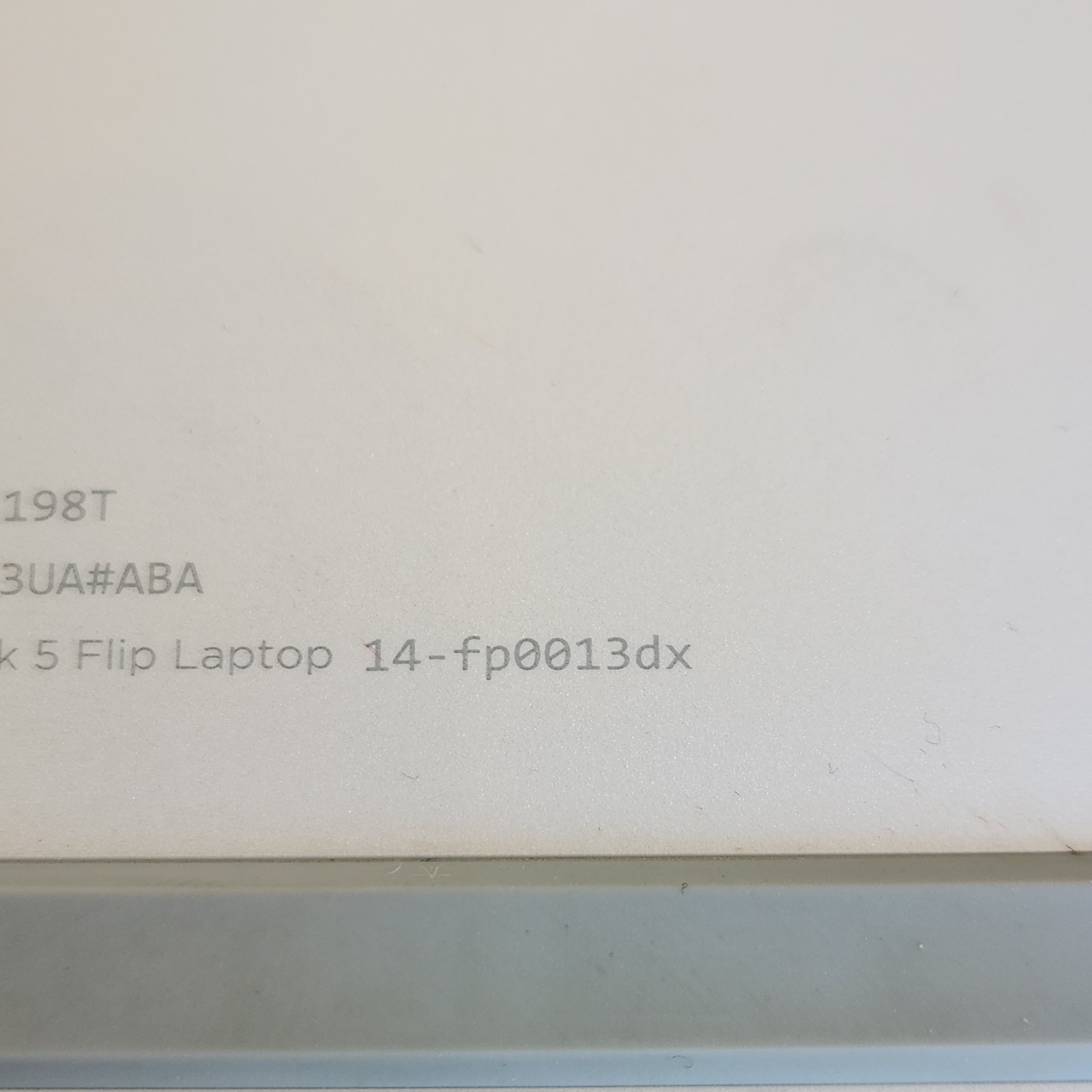 HP OmniBook 5 Flip 14″ Touch Laptop Core 5-120U 8GB RAM 512GB NO CHARGER