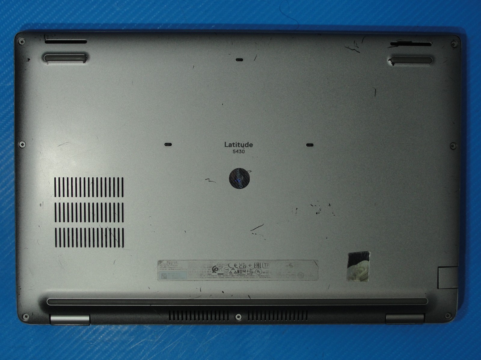 Dell Latitude 5430 14″ FHD i5-1235U 1.3GHz 4G LTE 16GB 256GB SSD W11Pro + PA