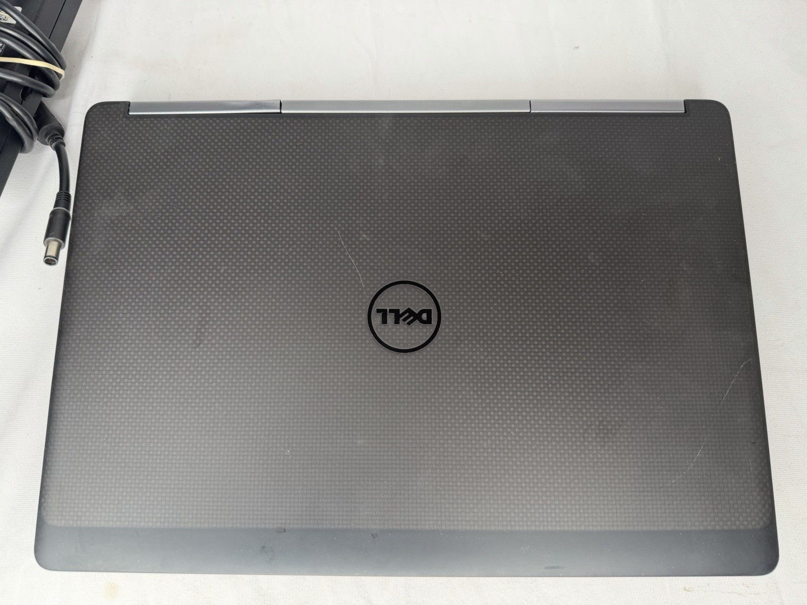 Dell Precision 7510 15.6” i7-6820HQ 16GB RAM 256GB NVMe SSD M2000M 4GB Win11Pro