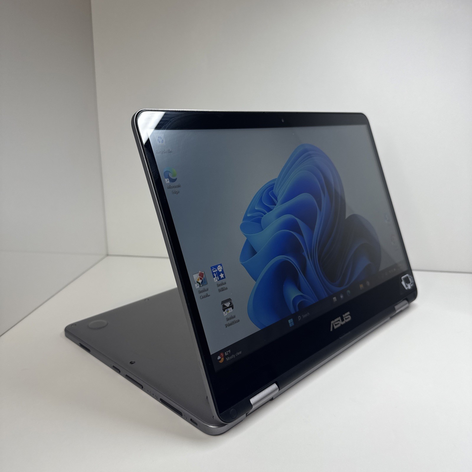 ASUS VivoBook Flip 14 TP401M 14″ Touch Screen Fold Laptop Win 11 Pro 64 GB SSD