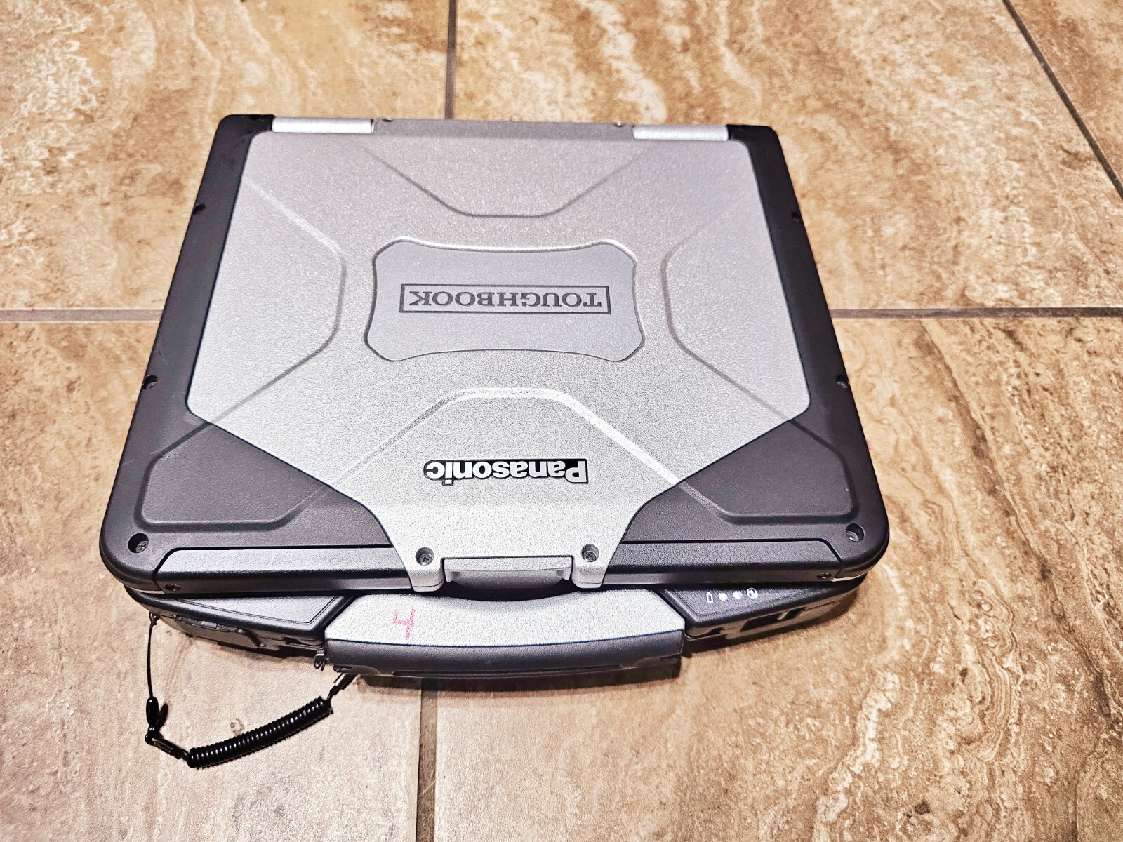 Panasonic ToughCF-31 MK5, i5-5300U @ 2.30GHz/16GB/1TBSSD/Win 10P64B,4G LTECAMGPS