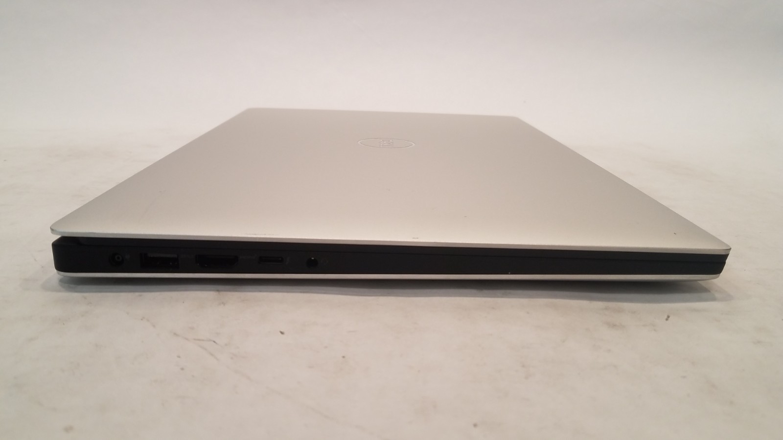 Dell Precision 5540, 15.6″ 4K, i7-9850H@2.6GHz, 16GB, 512GB NVMe, Win 11, No AC