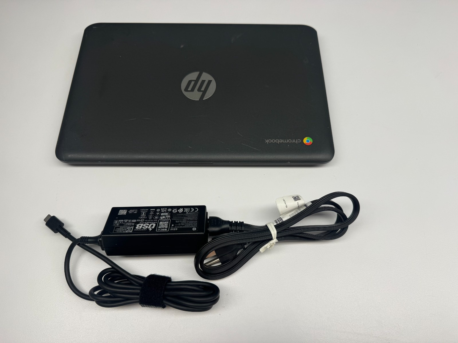 HP Chromebook 11″ G6 EE Intel(R) Celeron (R) CPU N3350 @1.10 GHz 4GB 32 GB eMMC