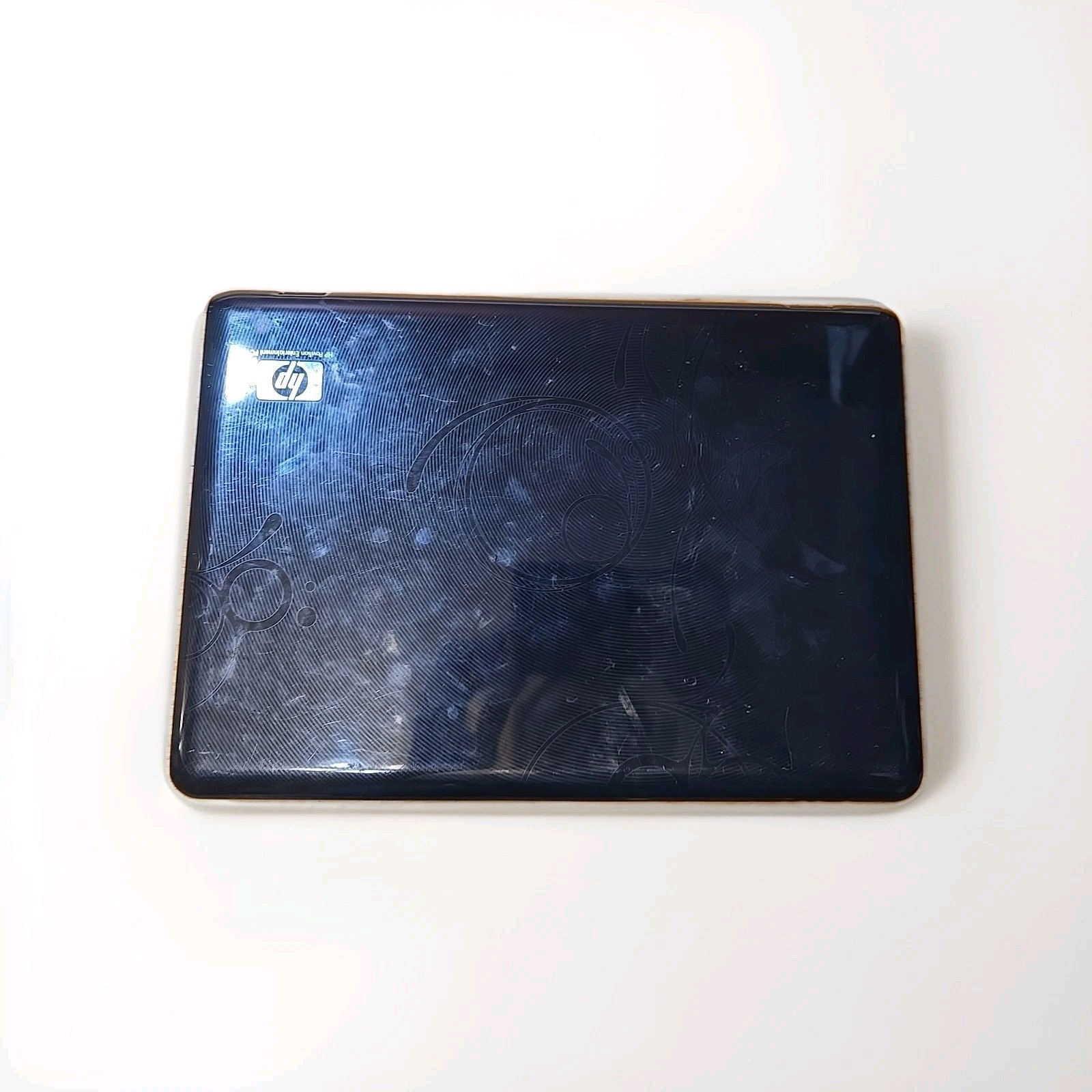 HP Pavilion dv2615nr 14″ AMD Turion 64 X2 1GB RAM Windows 10 WiFi w/ Charger