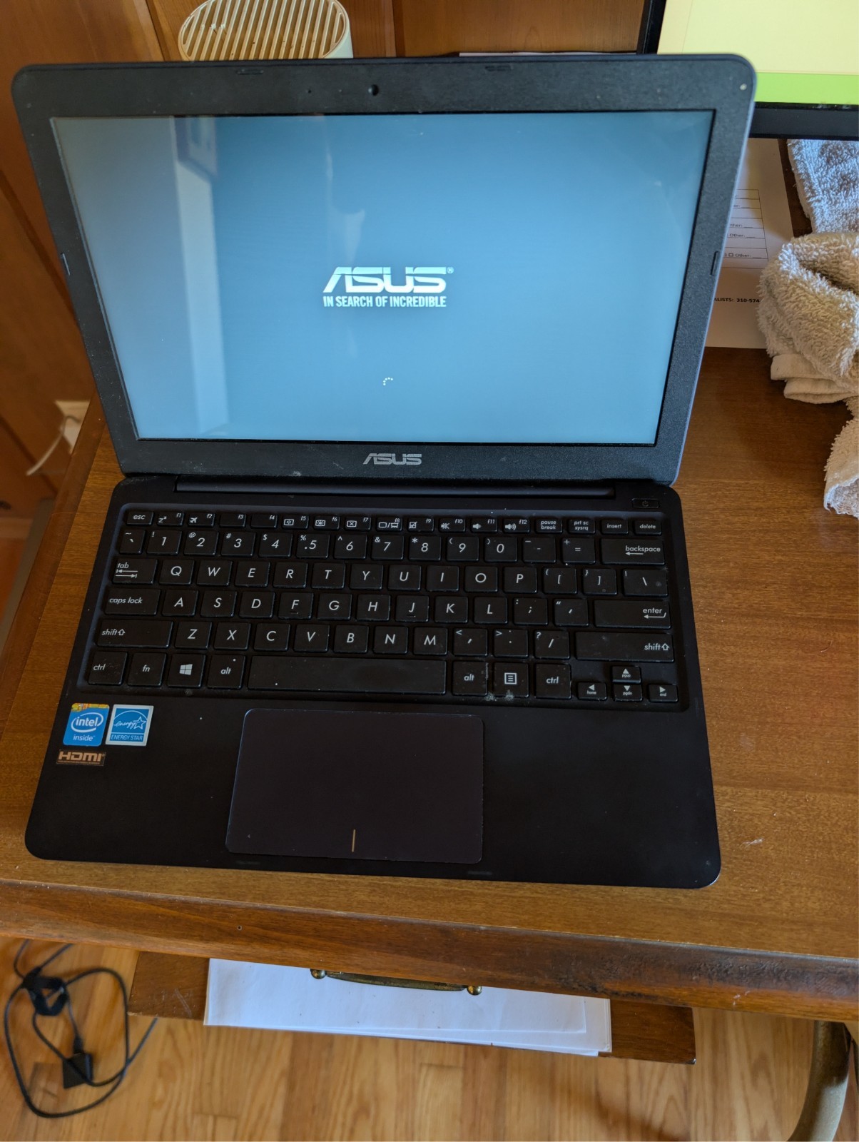 Original Asus X205T Laptop With New Battery/charger