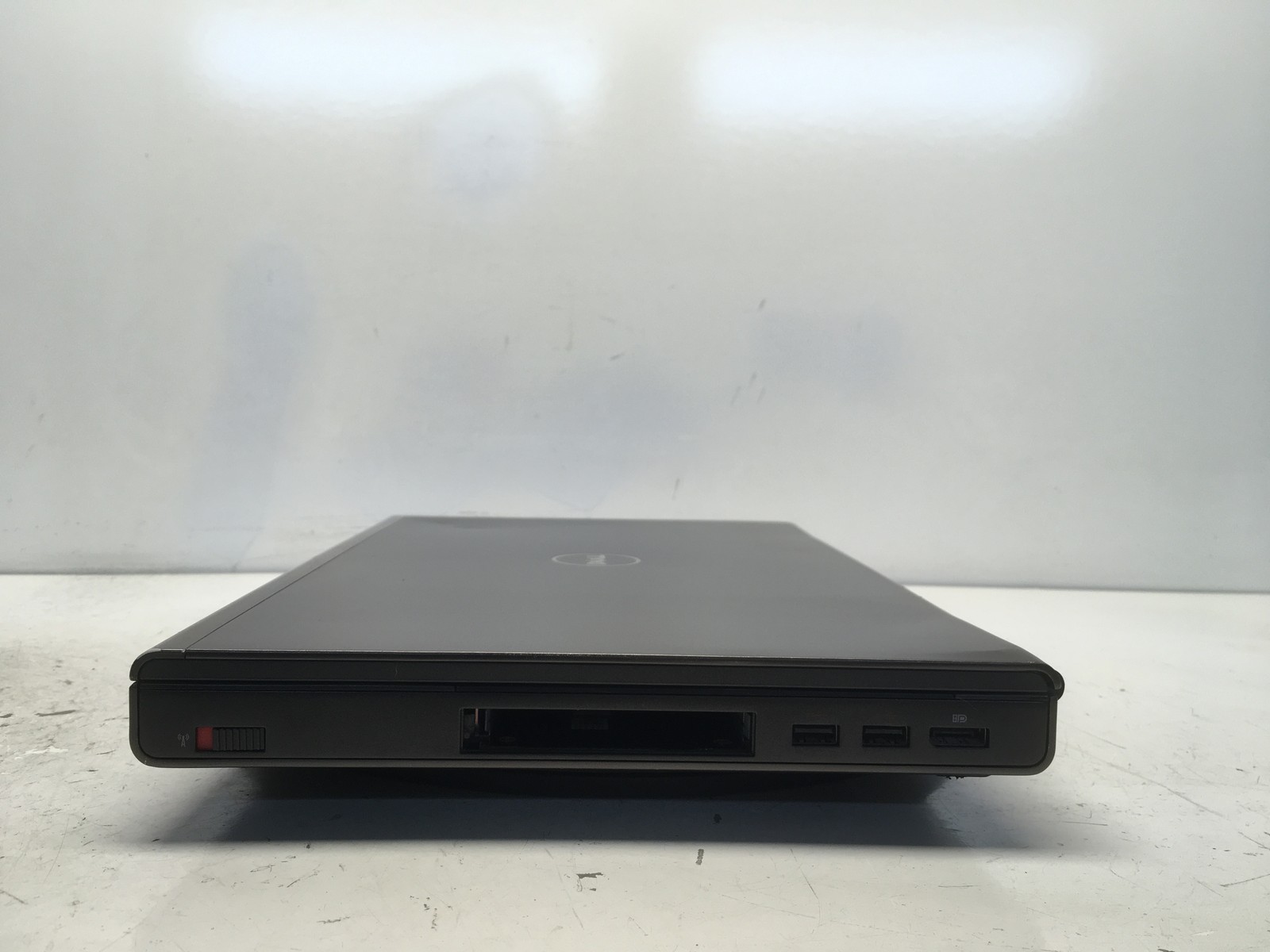 Dell Precision M4600 Intel i7-2720QM 2.2GHz 8 GB NO HDD No Batt