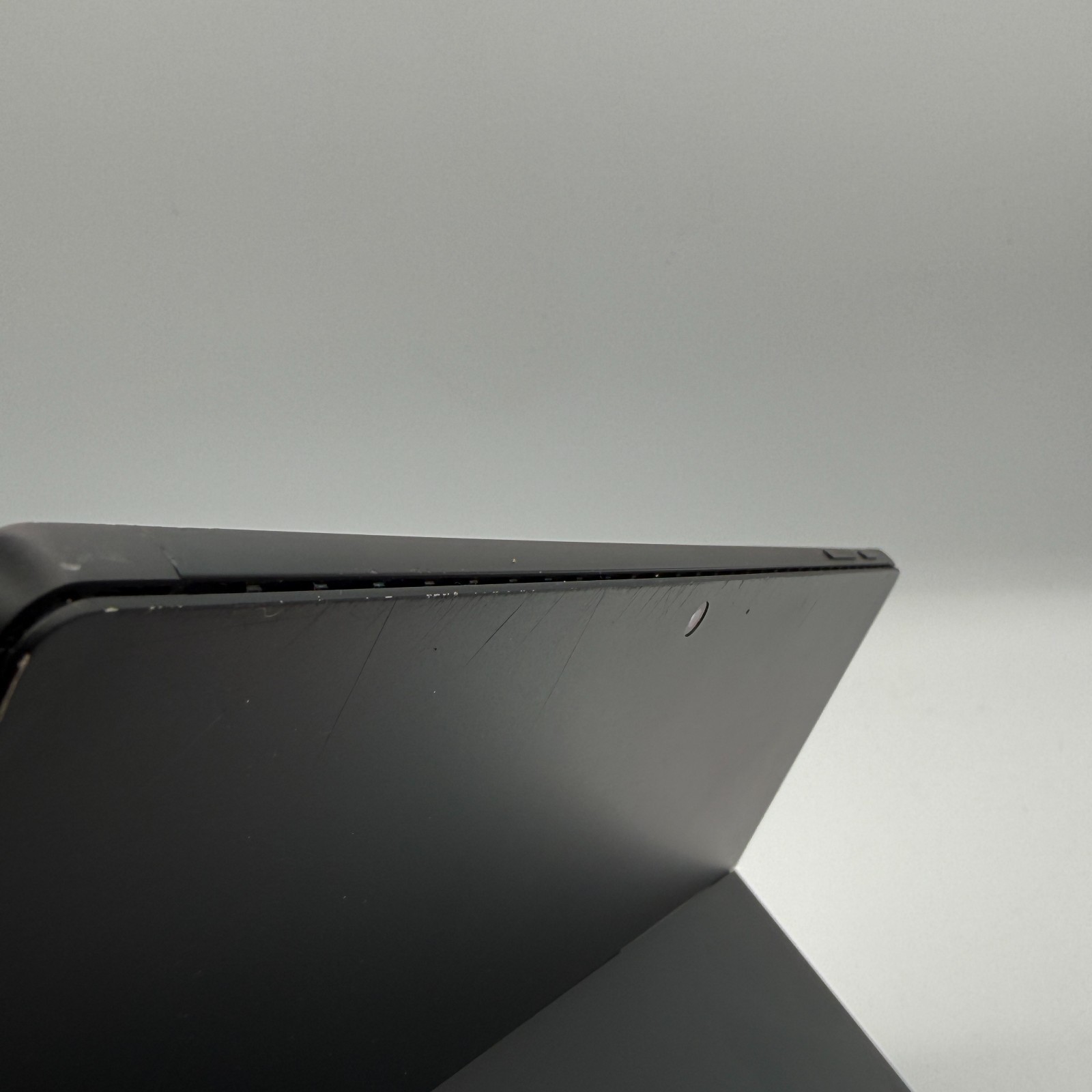 Microsoft Surface Pro 7 plus + 1960 i7-1165G7 16GB RAM 512GB SSD 12.3″ Win11 Pro