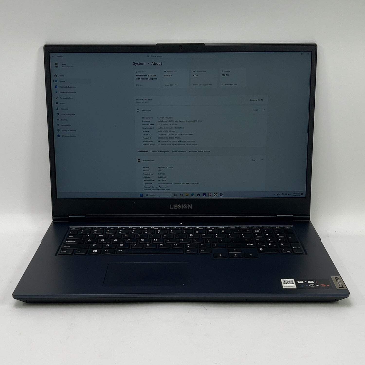 Lenovo Legion 5 17″ Ryzen 5 5600H 3.3GHz 8GB RAM 250GB SSD GeForce GTX 1650