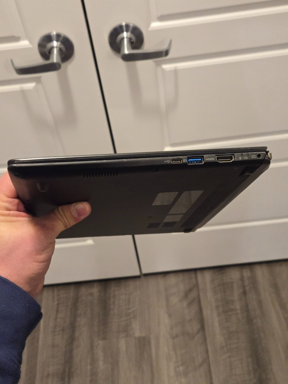 Acer Swift 5 14″ 7th Gen i7-7500U 8GB LPDDR3 256GB SSD SF514-51-706K ***READ***